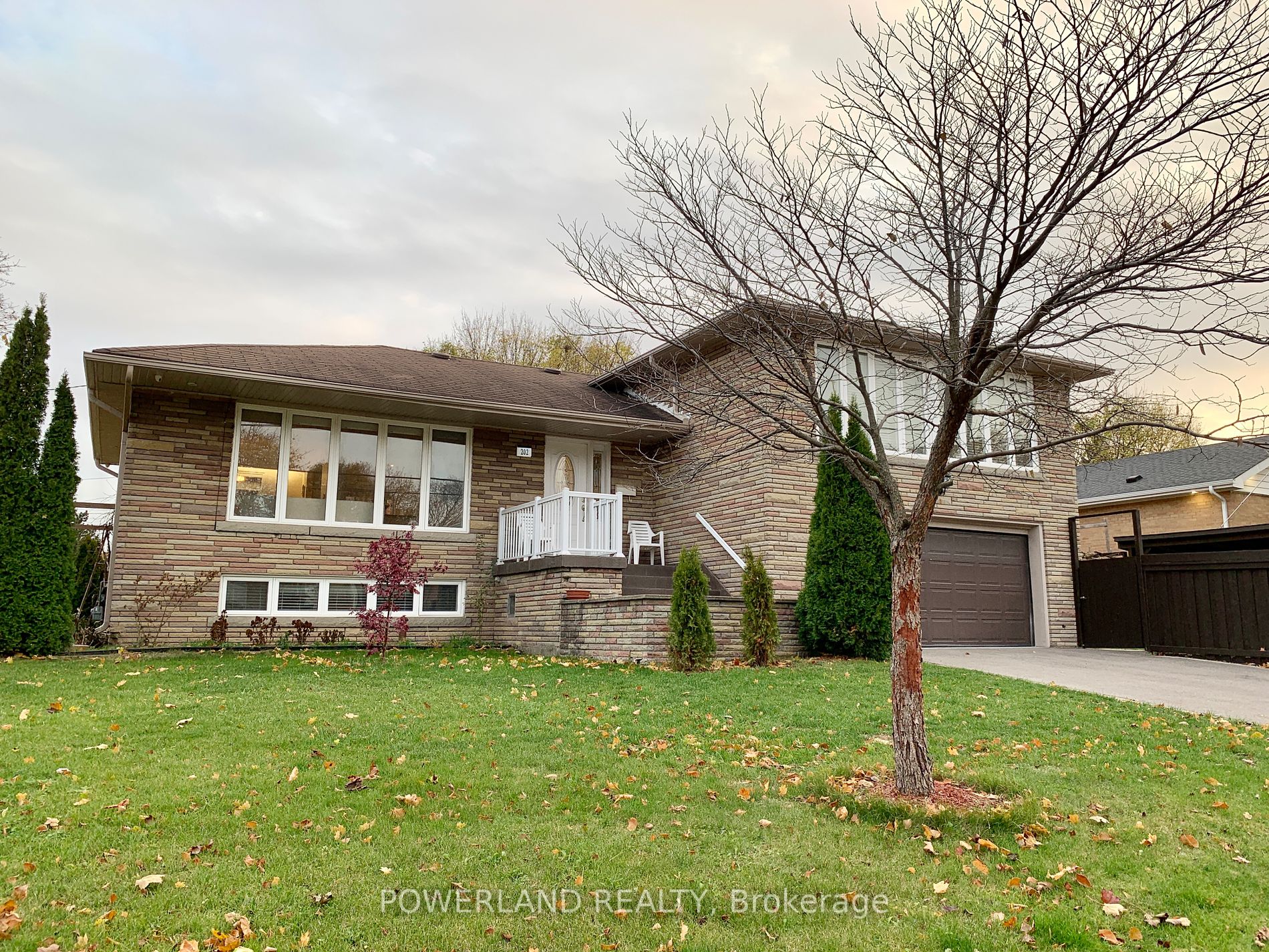 Detached house for sale at 202 Goddard St Toronto Ontario