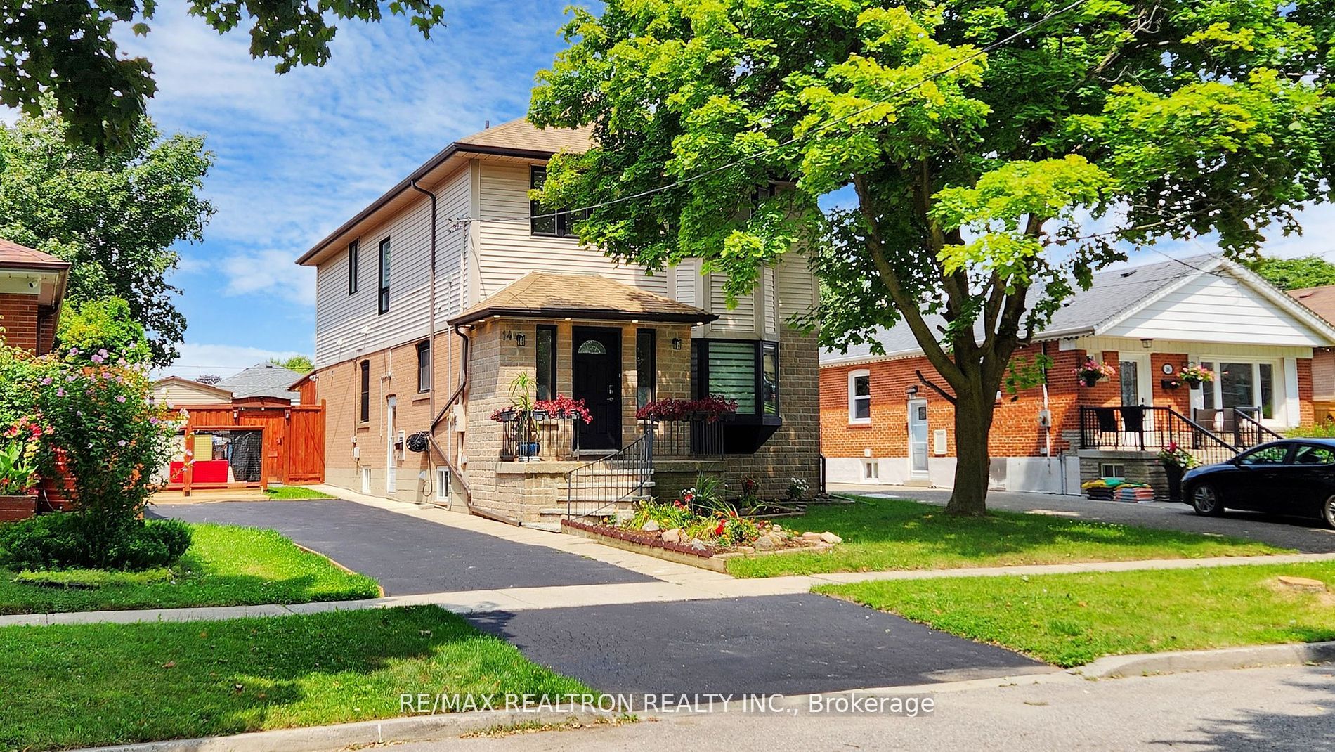 Detached house for sale at 14 Kecala Rd Toronto Ontario