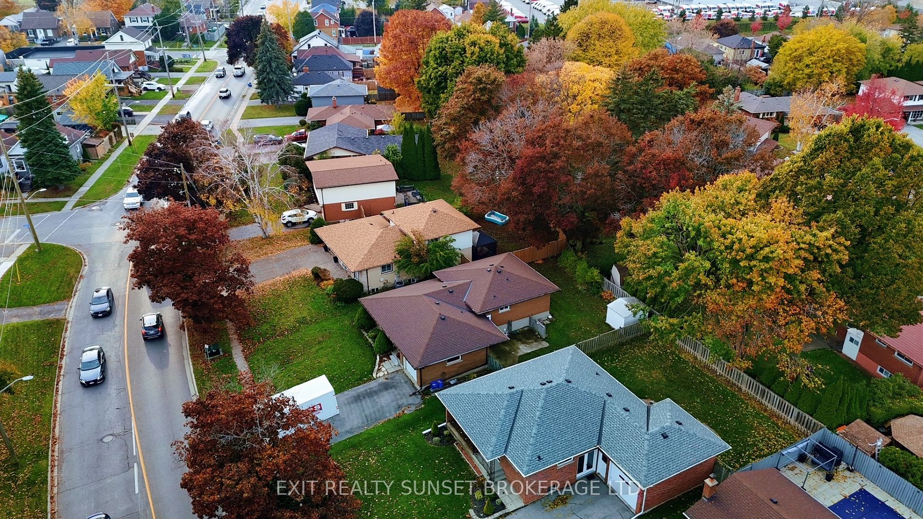 Detached house for sale at 376 Adelaide Ave E Oshawa Ontario