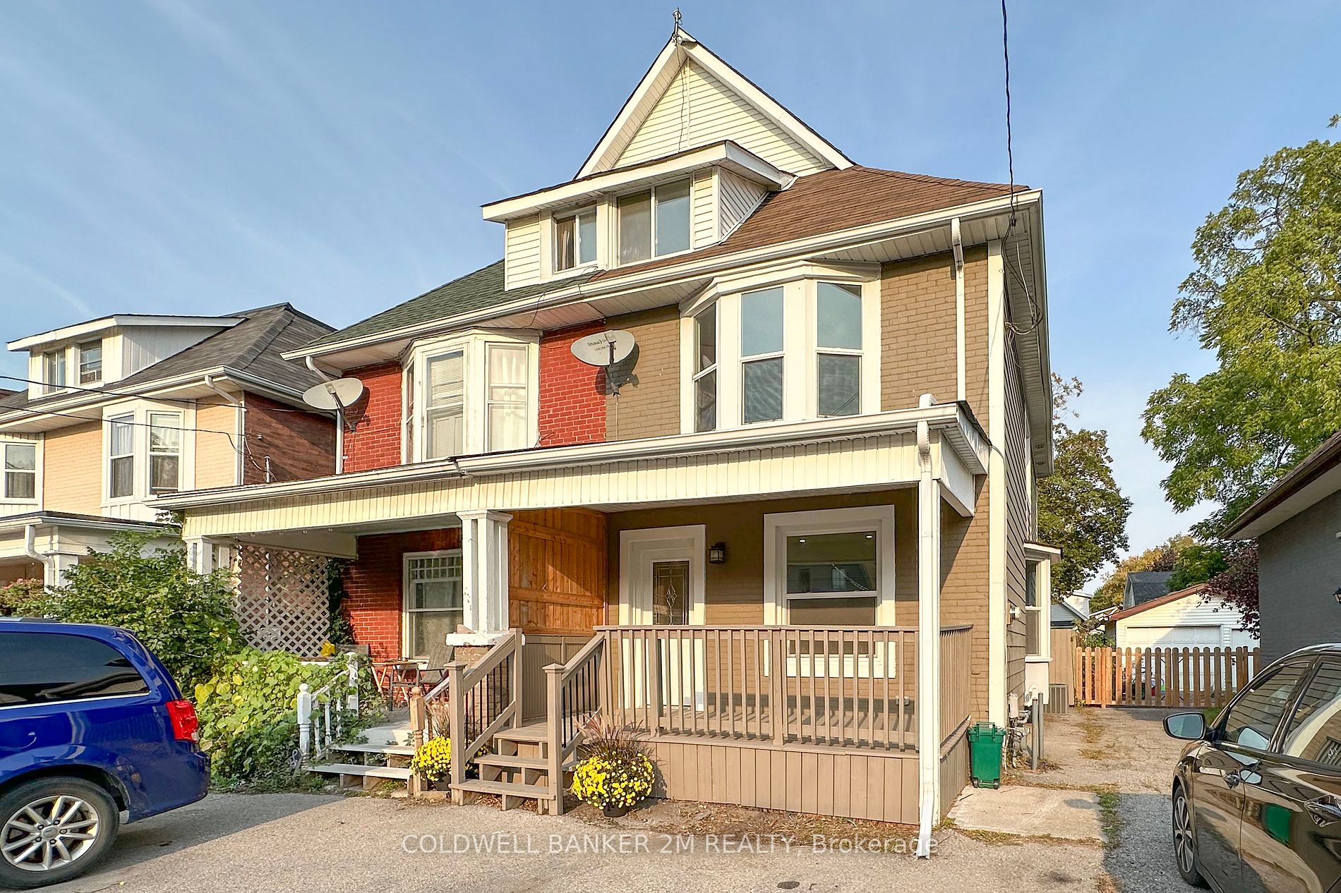 Semi-Detached house for sale at 267 Jarvis St Oshawa Ontario