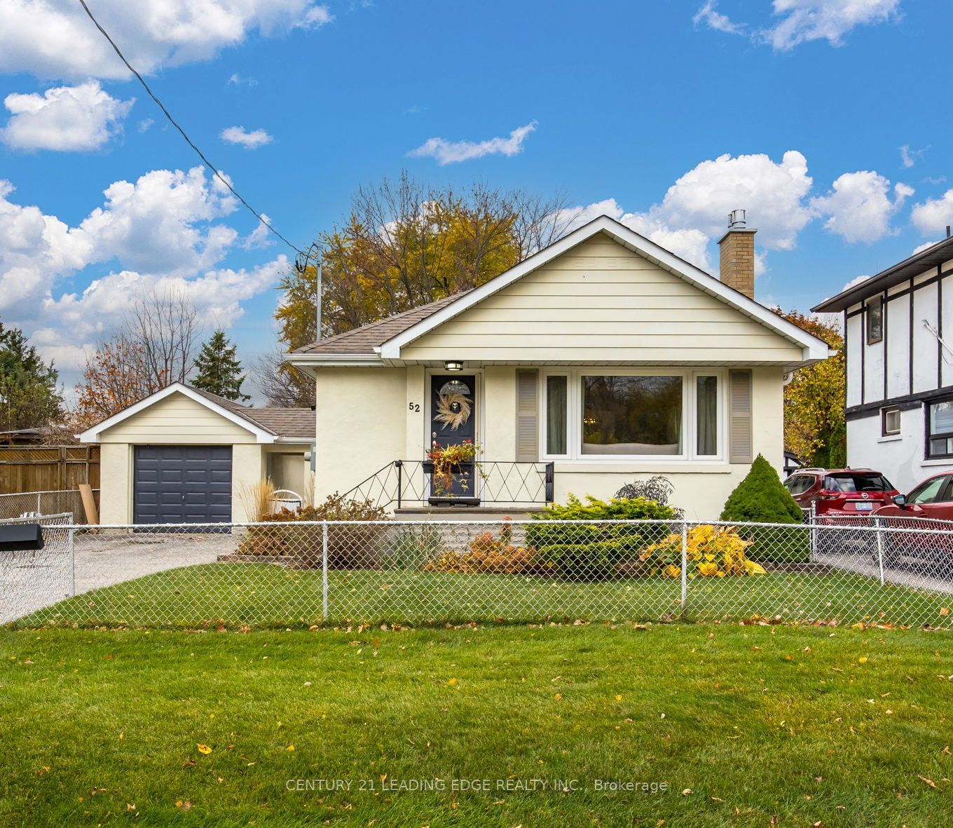 Detached house for sale at 52 Amiens Rd Toronto Ontario