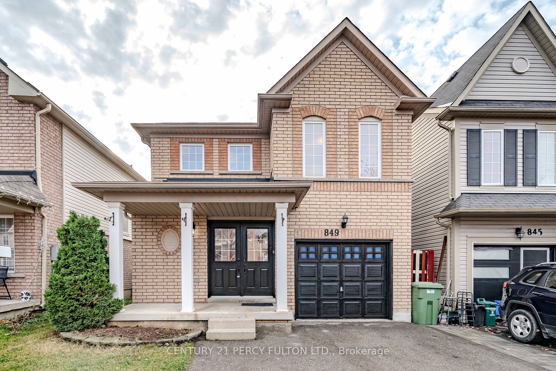 Detached house for sale at 849 Taggart Cres Oshawa Ontario