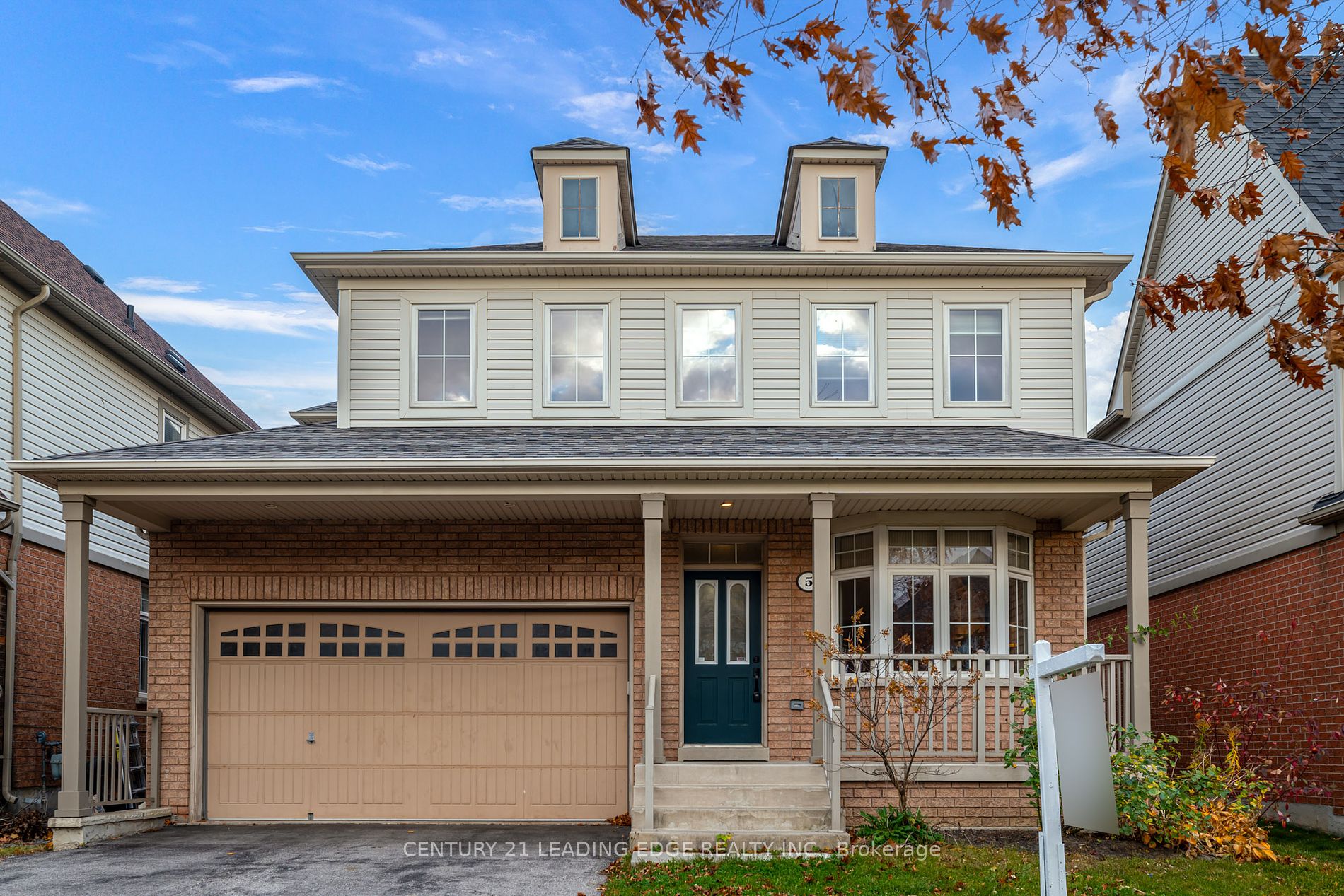 Detached house for sale at 5 WOODBINE Pl Oshawa Ontario