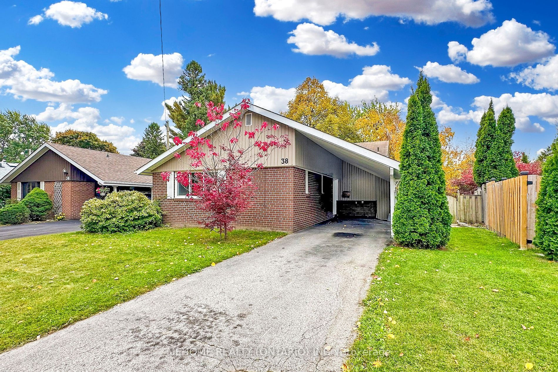 Detached house for sale at 38 Cartier Cres Toronto Ontario