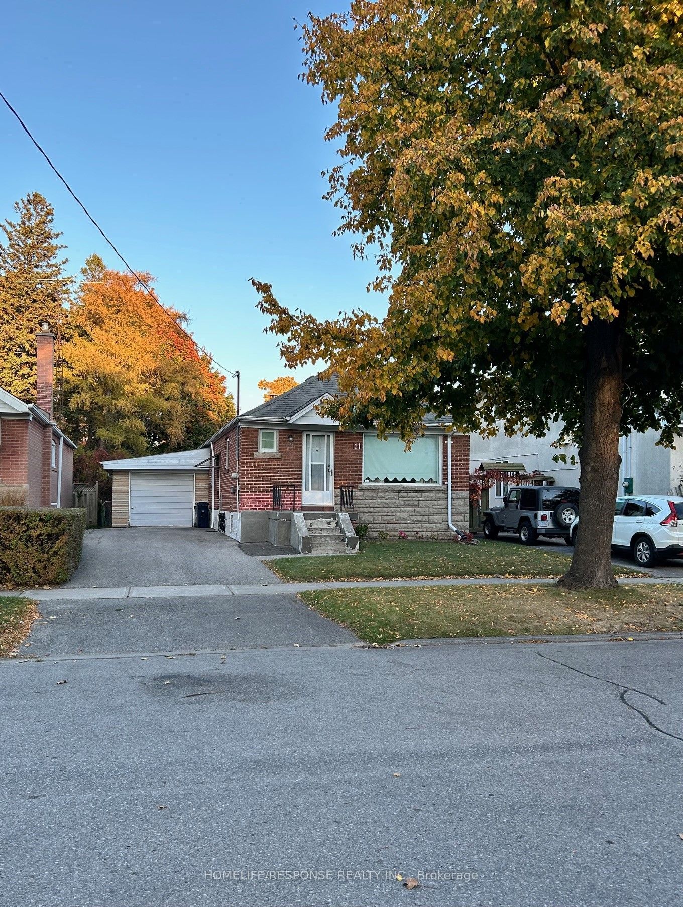 Detached house for sale at 11 Arden Cres Toronto Ontario