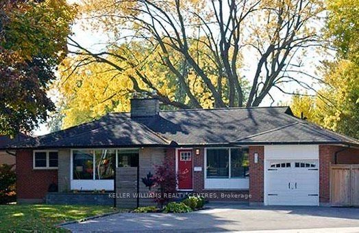 Detached house for sale at 900 Henry St Whitby Ontario