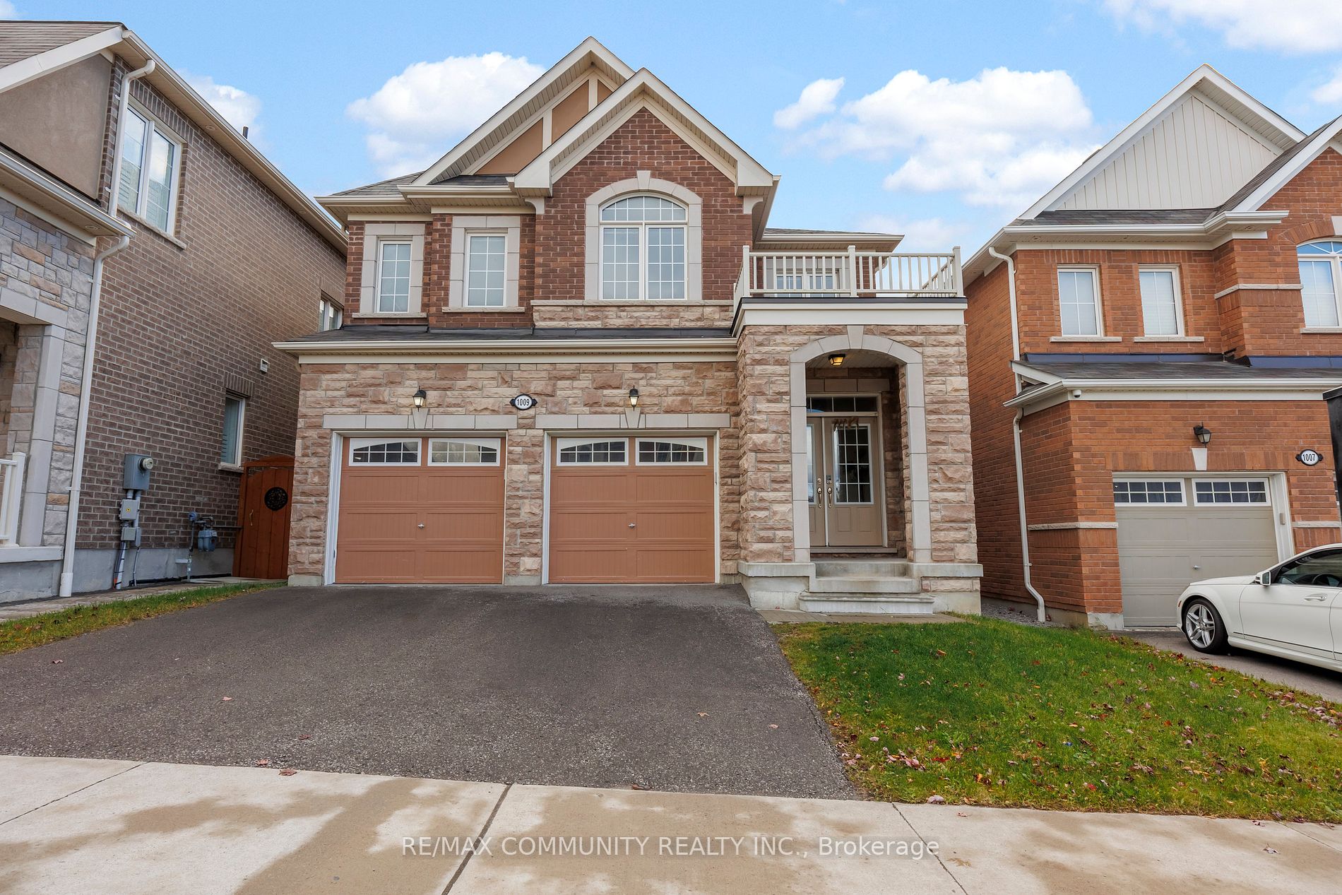 Detached house for sale at 1009 Dragonfly Ave Pickering Ontario