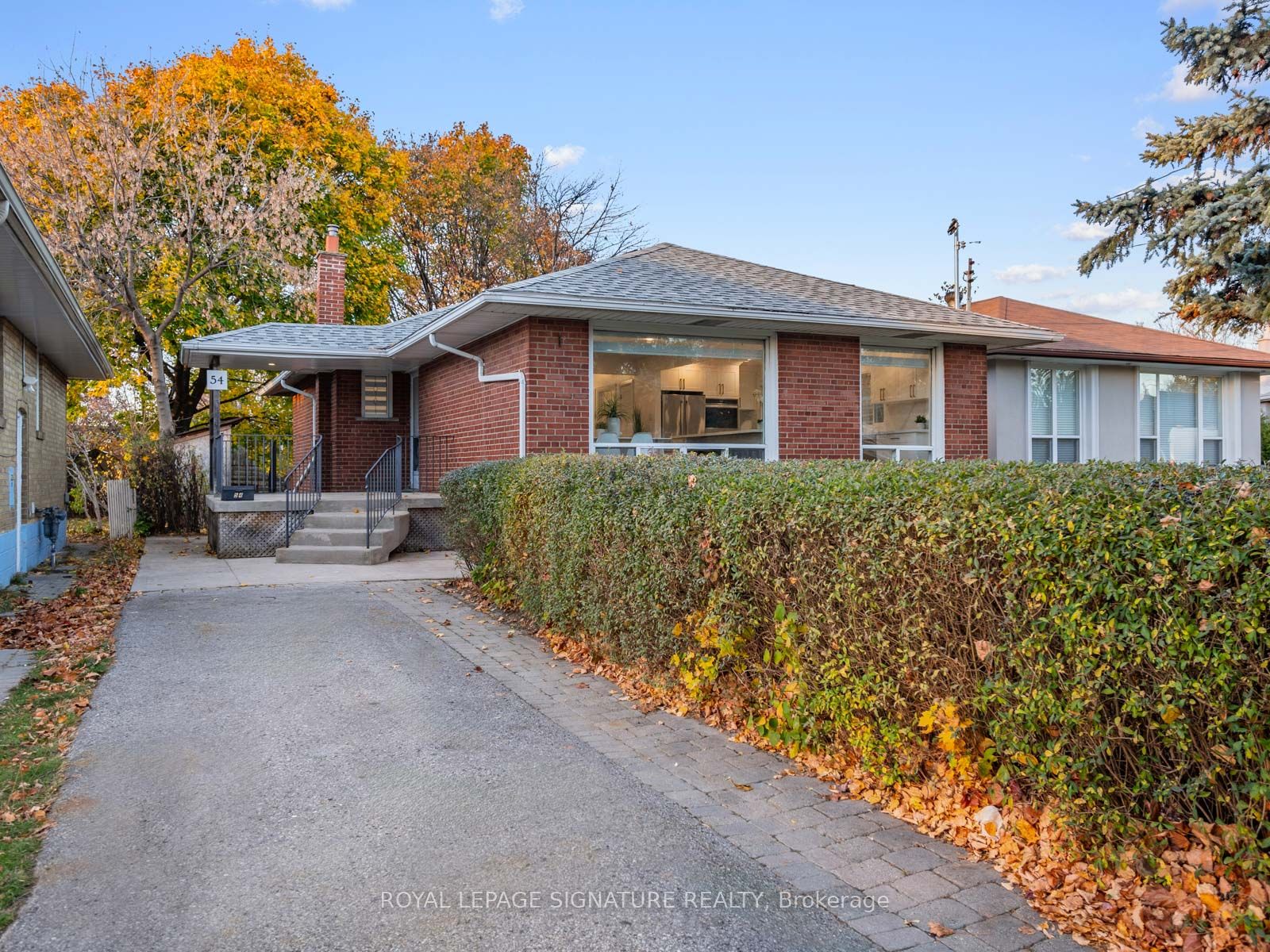 Detached house for sale at 54 Flintridge Rd Toronto Ontario