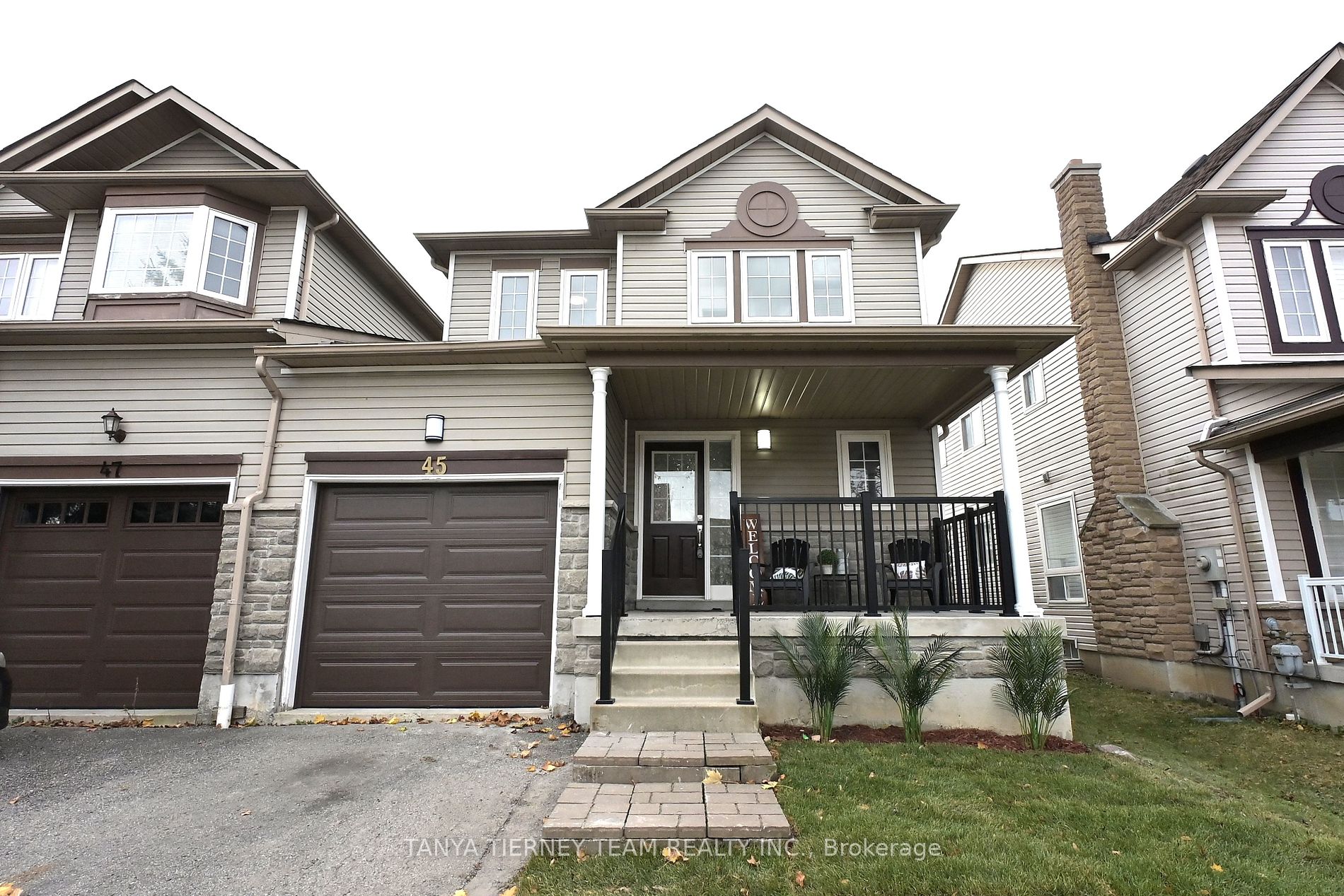 Att/Row/Twnhouse house for sale at 45 Joshua Blvd Whitby Ontario