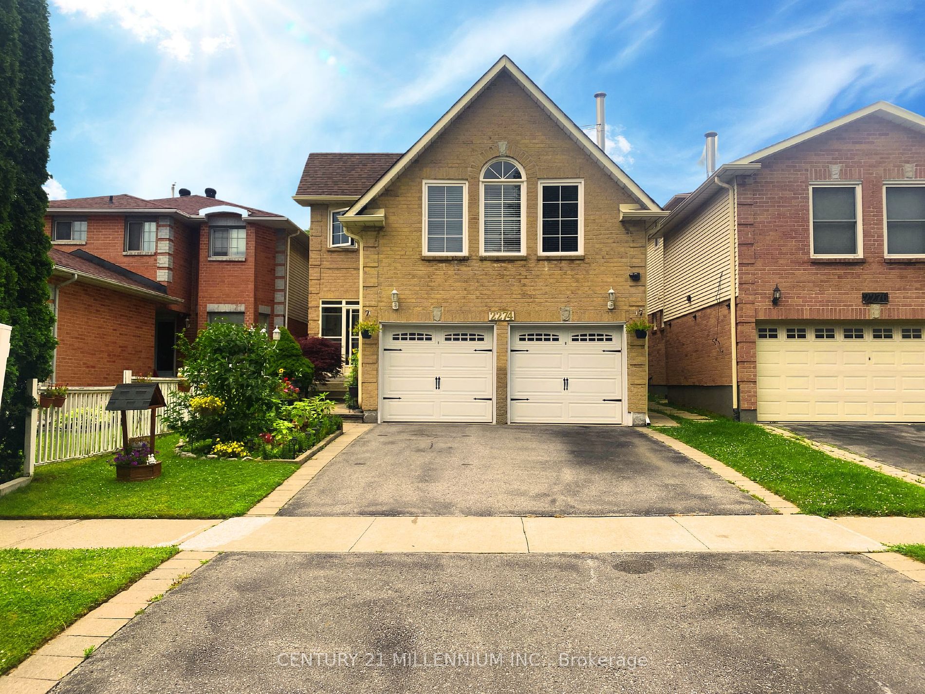 Detached house for sale at 2274 Chapman Crt Pickering Ontario