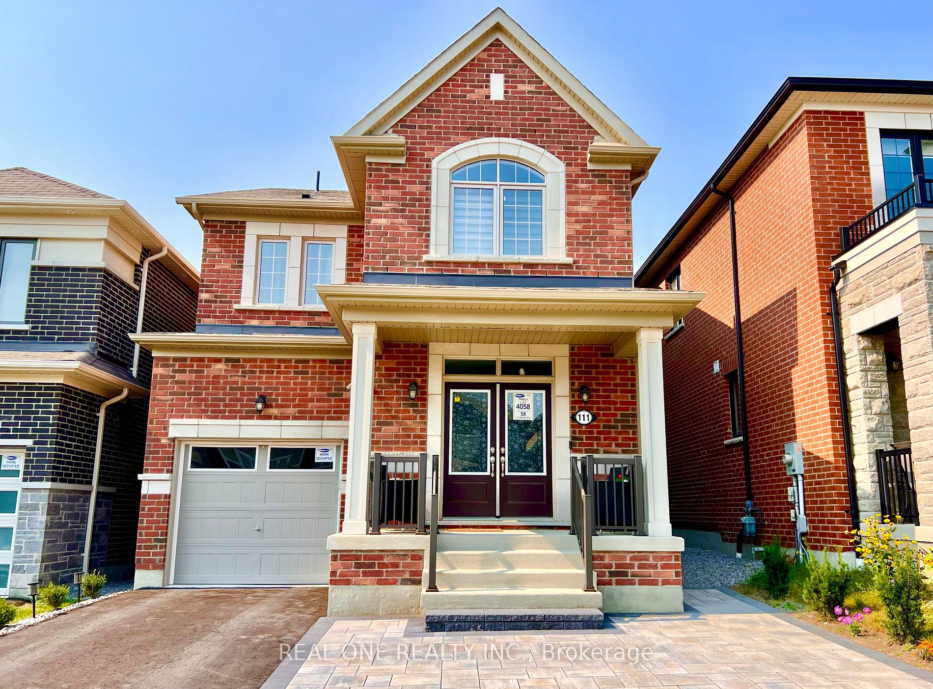 Detached house for sale at 111 Barkerville Dr Whitby Ontario