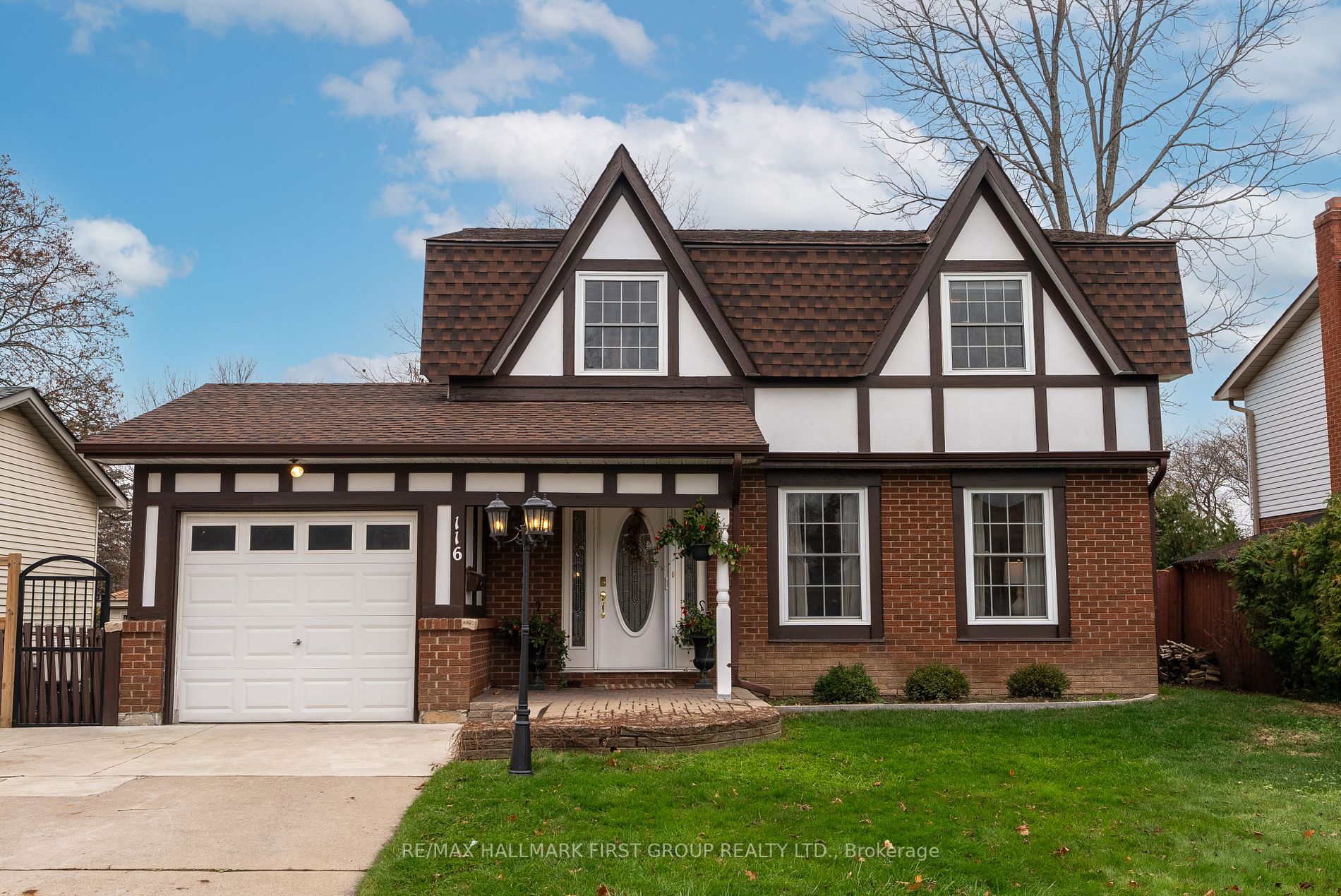 Detached house for sale at 116 Brunswick St Oshawa Ontario