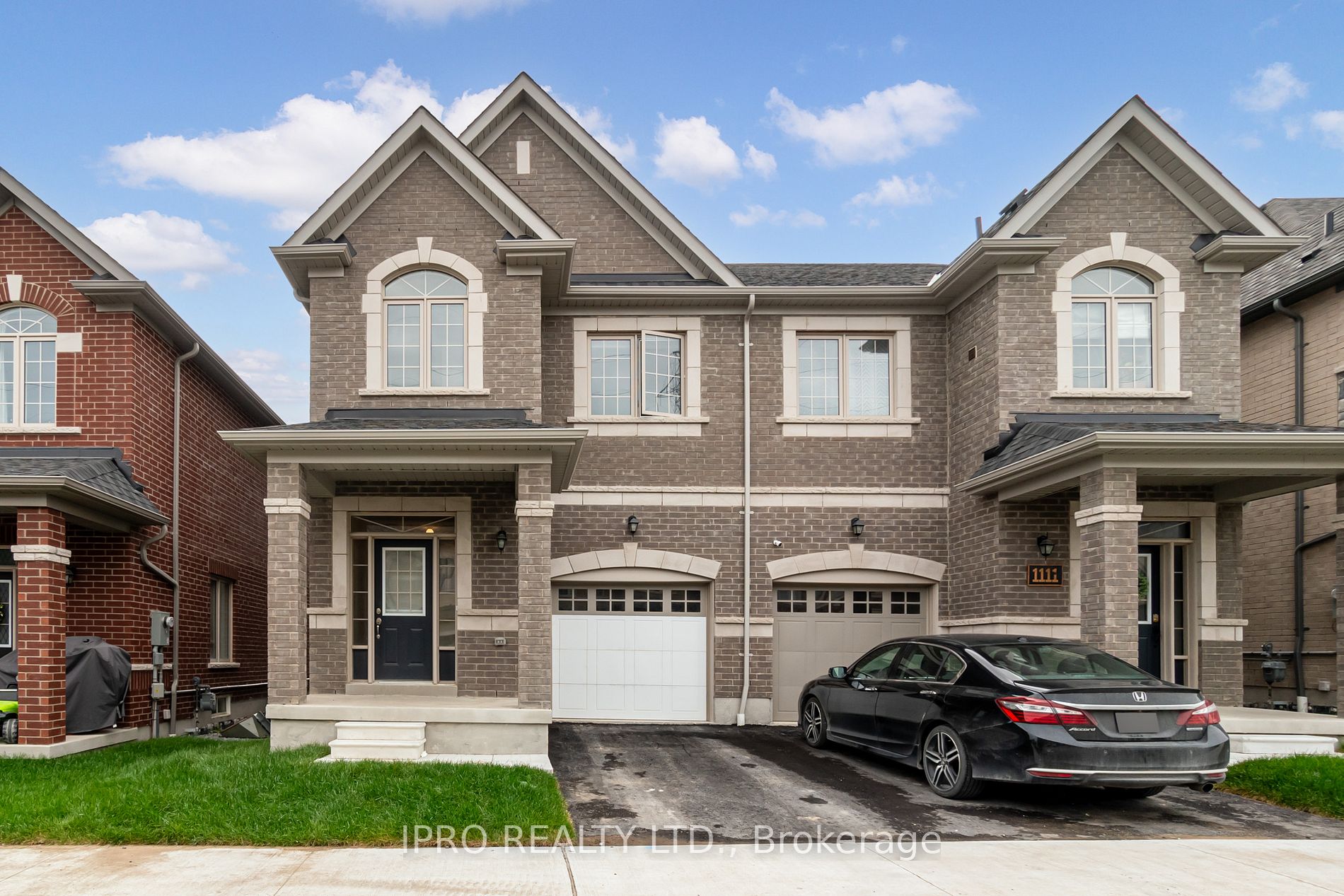 Semi-Detached house for sale at 1113 Skyridge Blvd Pickering Ontario