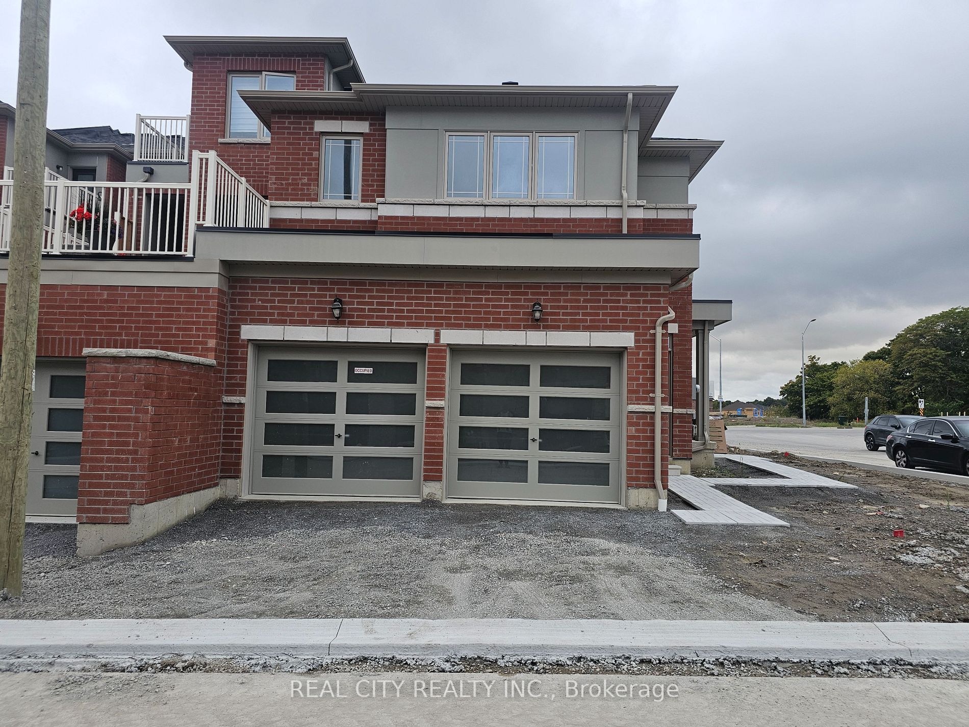 Att/Row/Twnhouse house for sale at 2873 Whites Rd Pickering Ontario