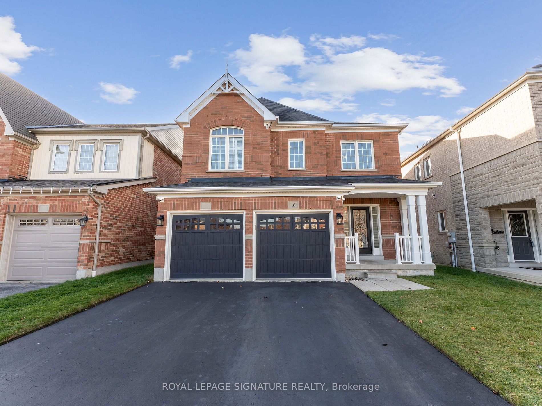 Detached house for sale at 16 Howlett Cres Ajax Ontario