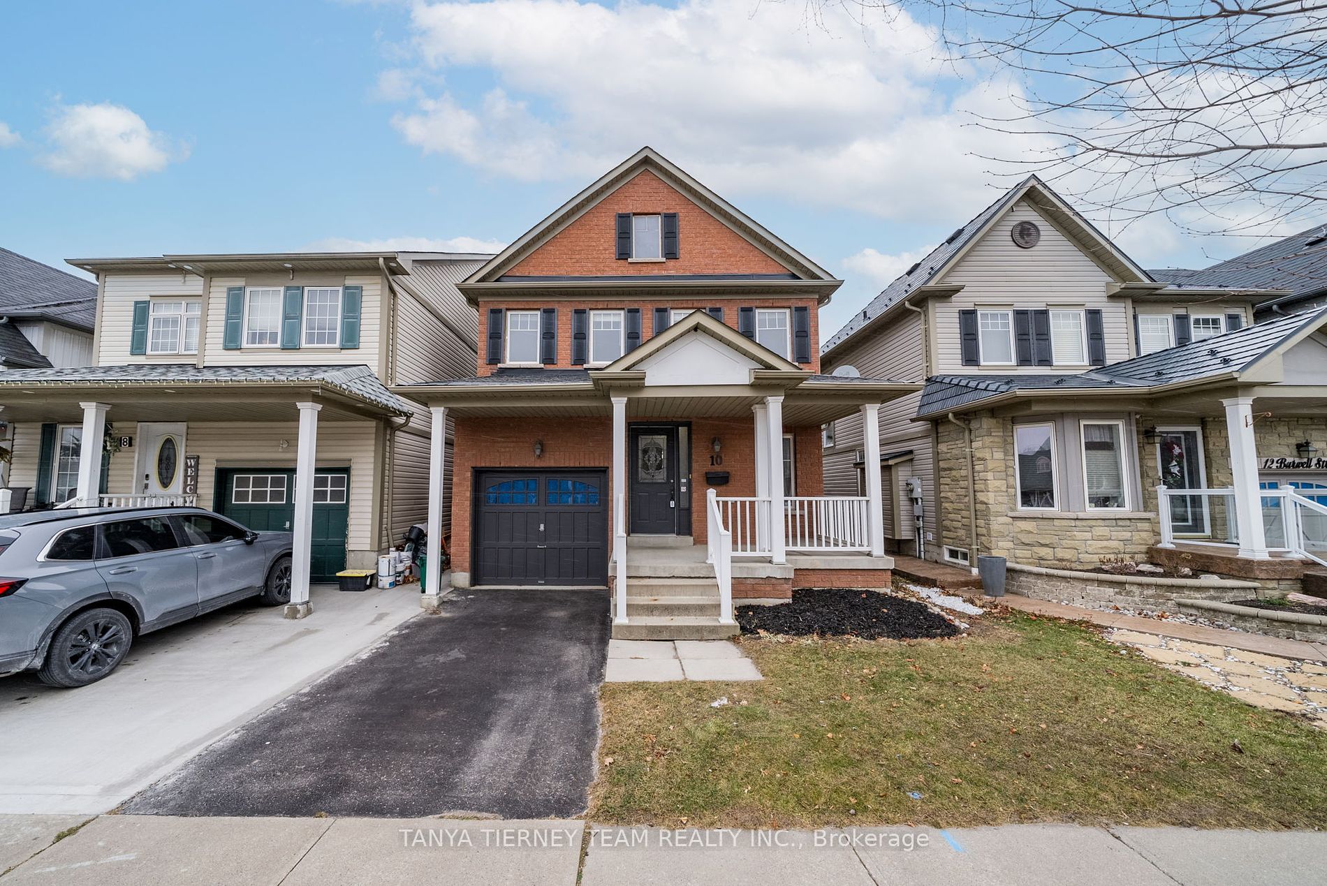 Detached house for sale at 10 Burwell St Whitby Ontario