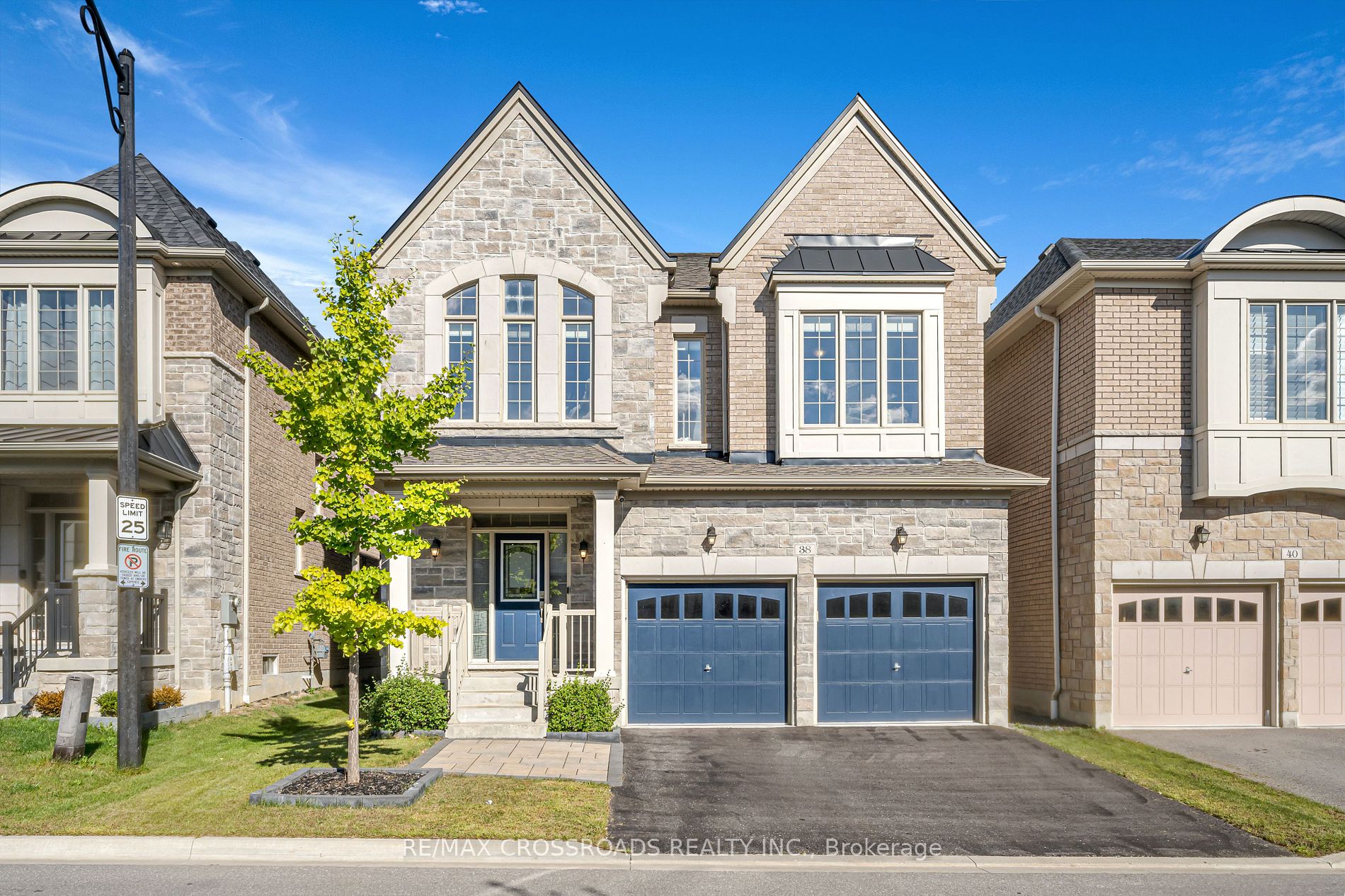 Detached house for sale at 38 Coats Of Arms Lane Ajax Ontario