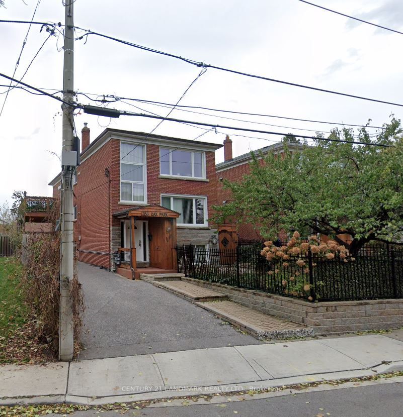 Triplex house for sale at 263 Oak Park Ave Toronto Ontario