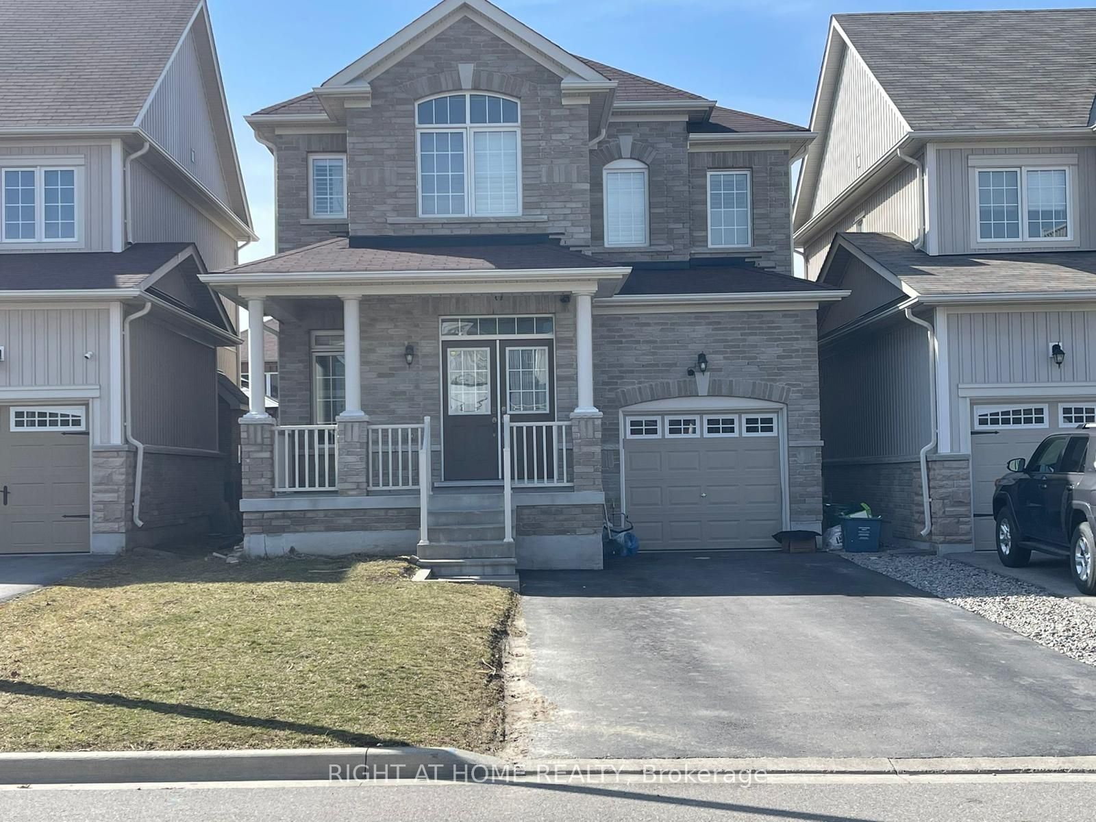Detached house for sale at 46 Goheen St Clarington Ontario