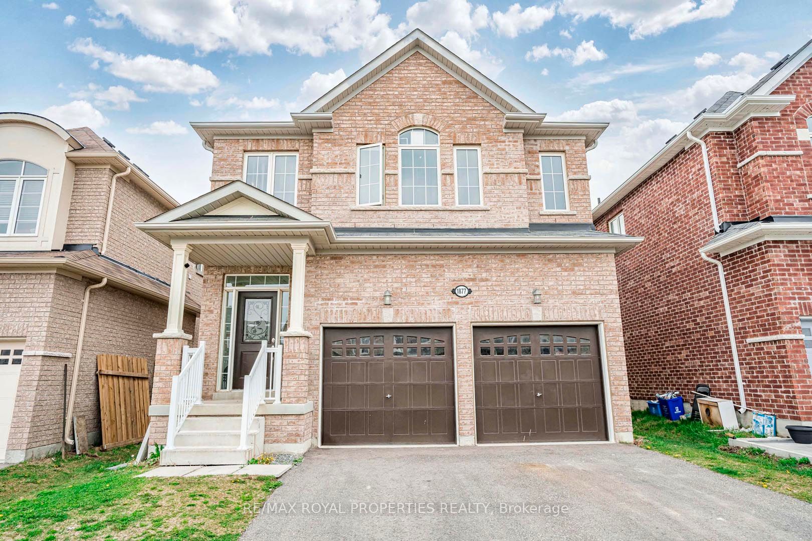 Detached house for sale at 1877 Castlepoint Dr Oshawa Ontario