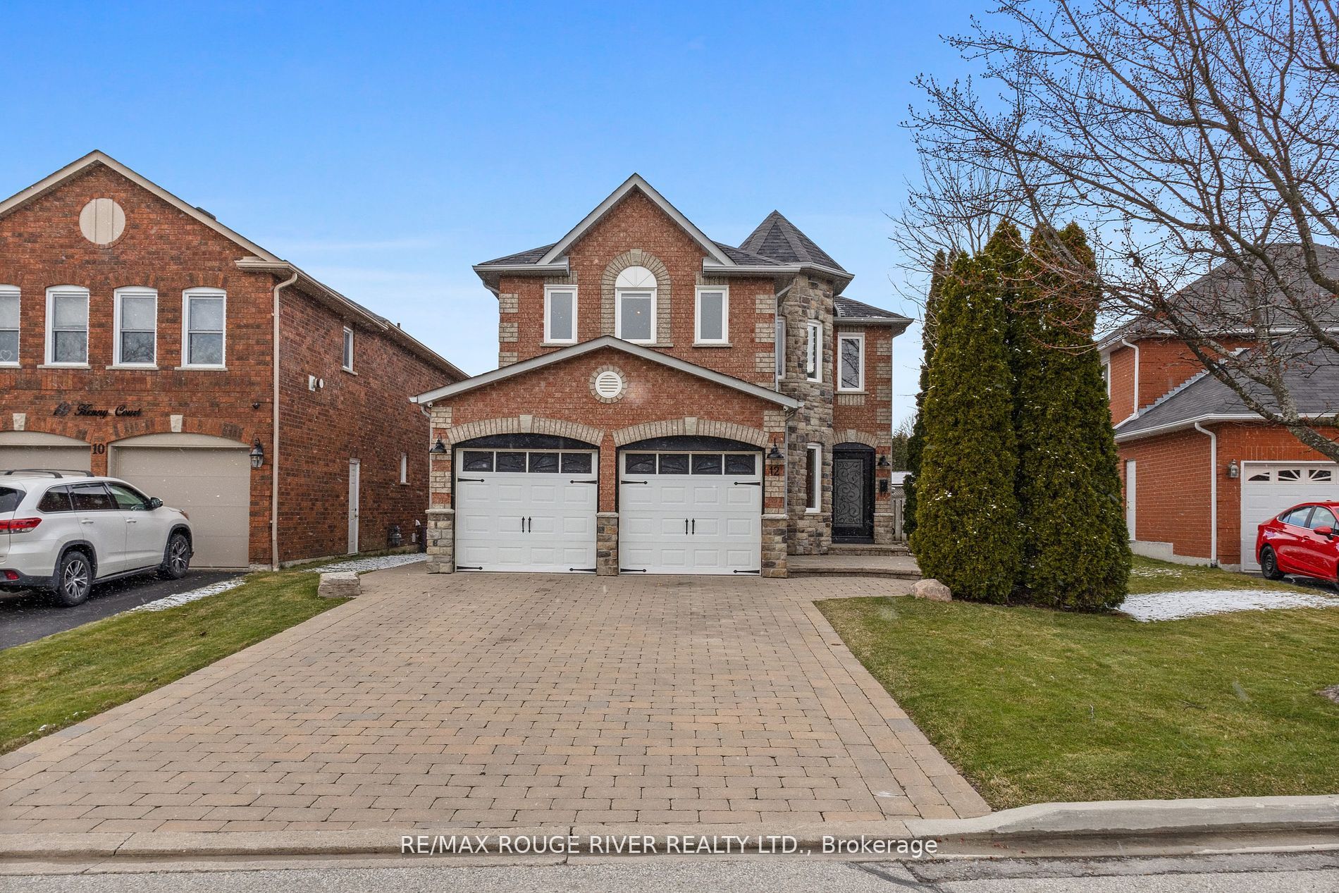 Detached house for sale at 12 Kenny Crt Whitby Ontario