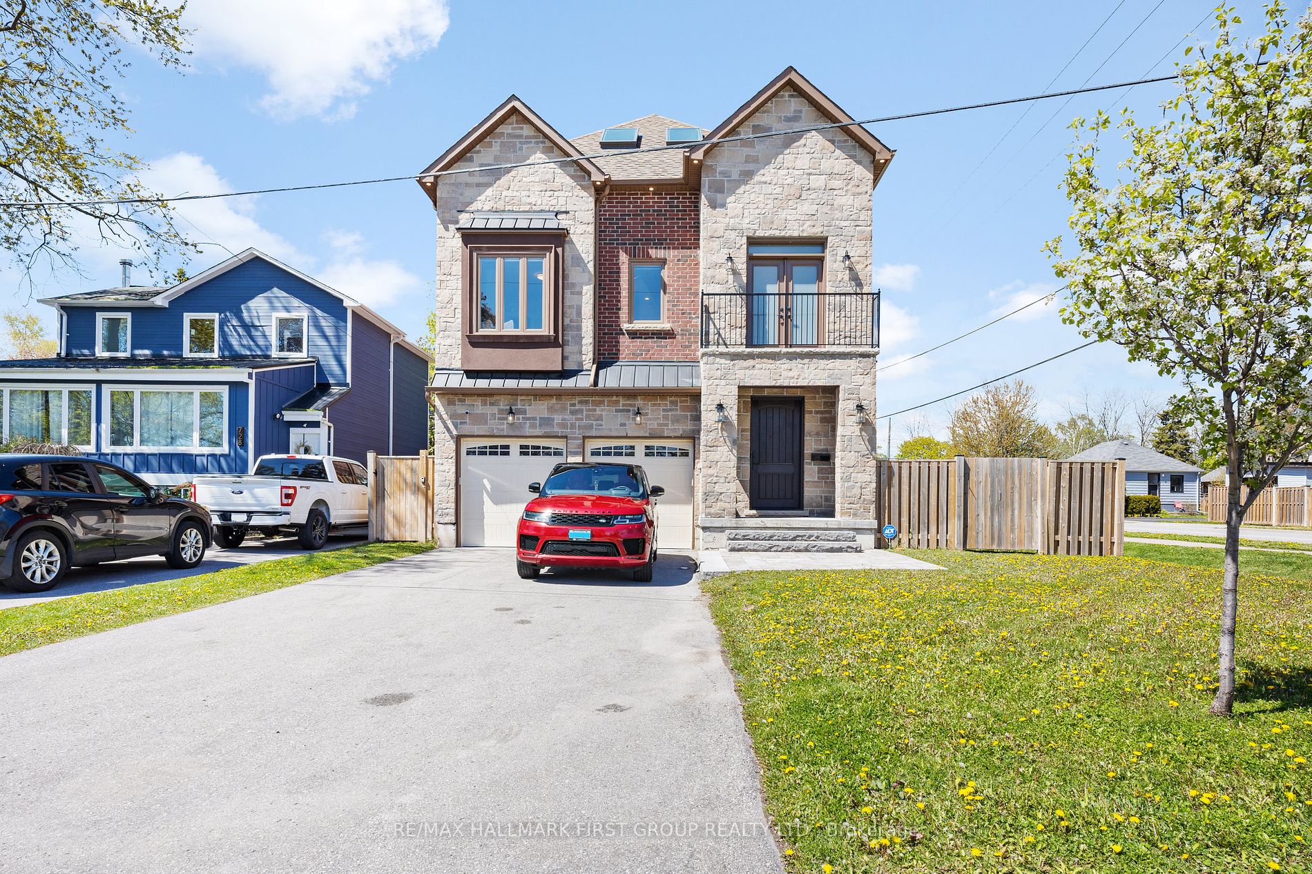 Detached house for sale at 732 Hillview Cres Pickering Ontario