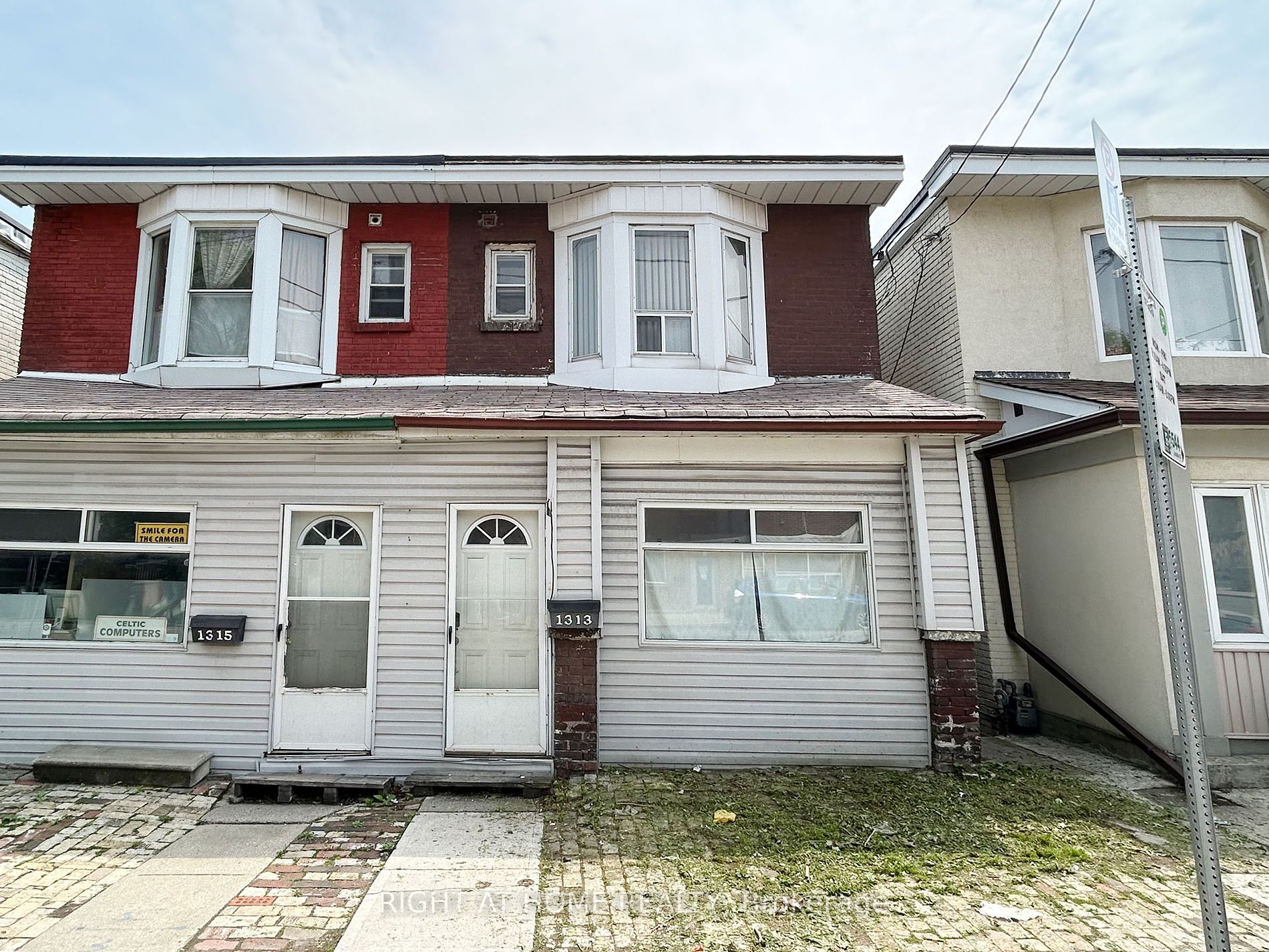 Semi-Detached house for sale at 1313 Gerrard St E Toronto Ontario