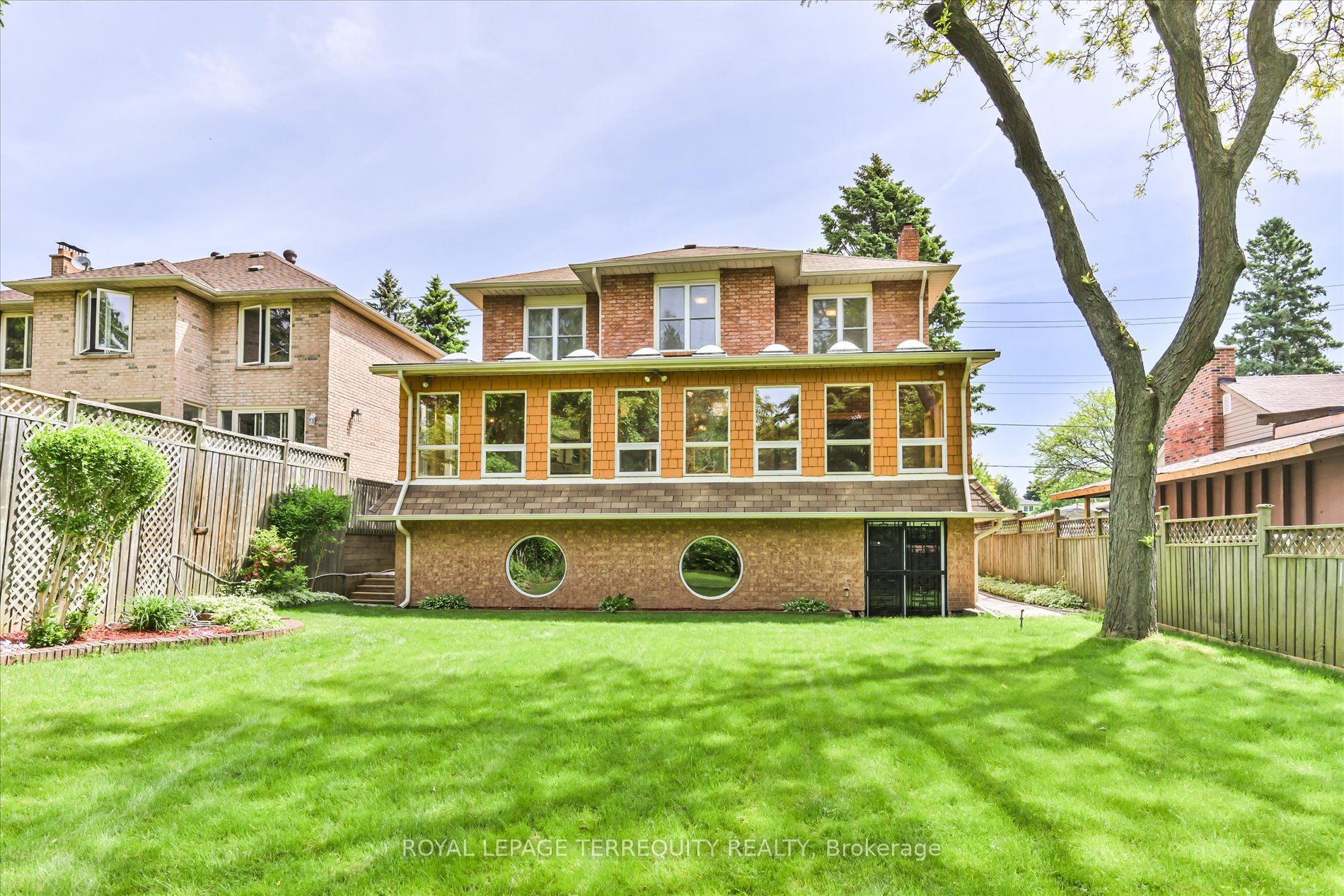 Detached house for sale at 154 Centennial Rd Toronto Ontario