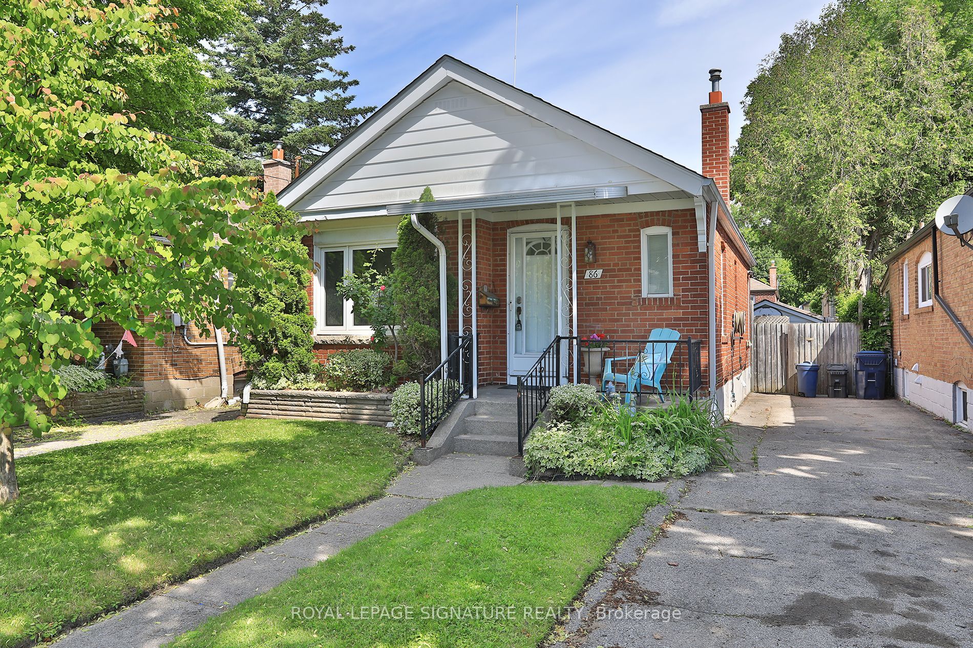 Detached house for sale at 86 Hollis Ave Toronto Ontario