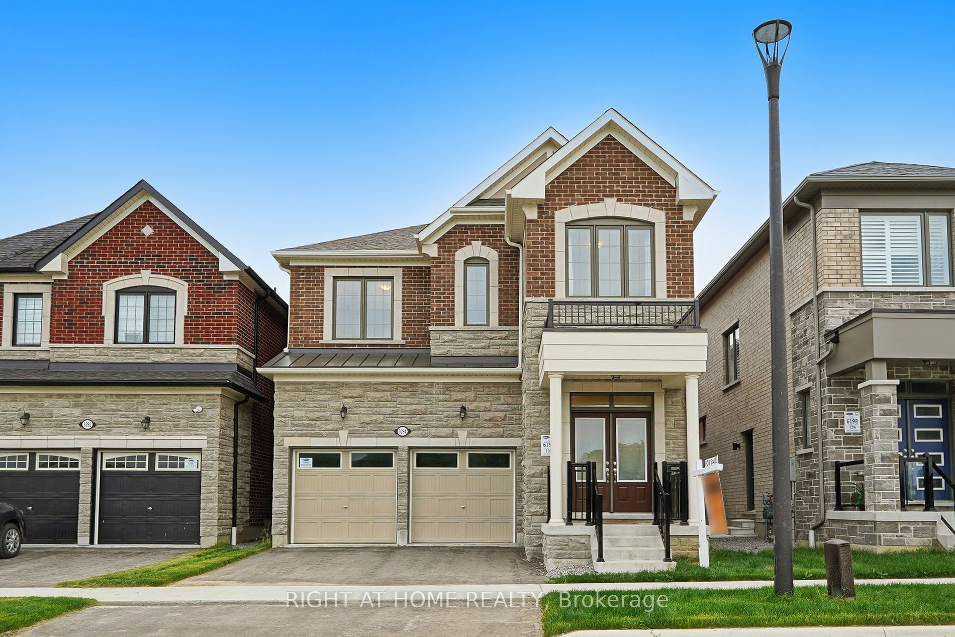 Detached house for sale at 3294 Turnstone Blvd Pickering Ontario