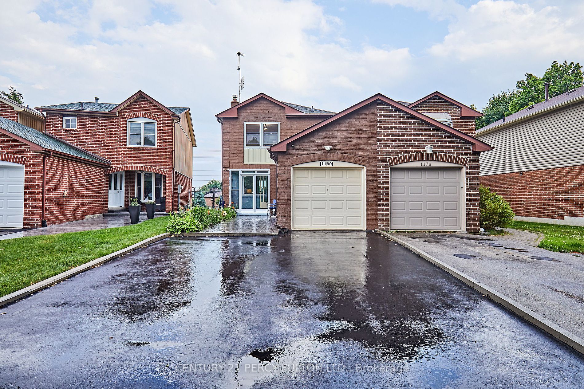 Detached house for sale at 1180 Cedarcroft Cres Pickering Ontario