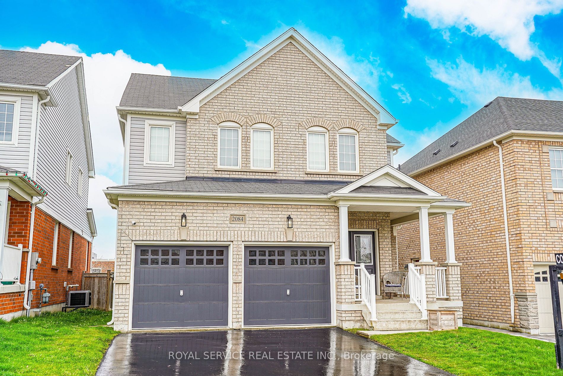 Detached house for sale at 2084 Queensbury Dr Oshawa Ontario