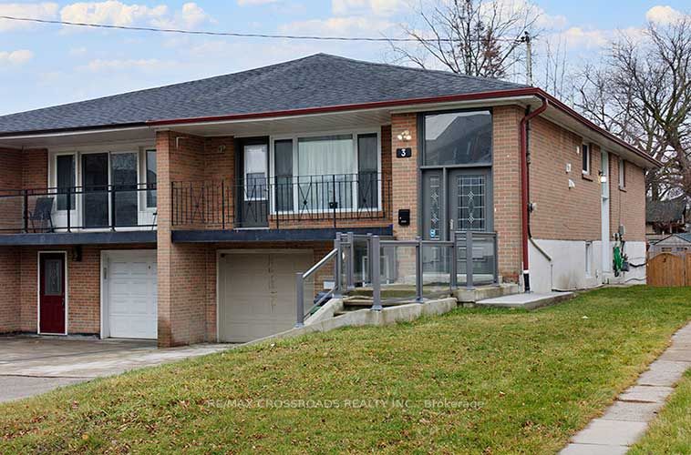 Semi-Detached house for sale at 3 Horton Blvd Toronto Ontario