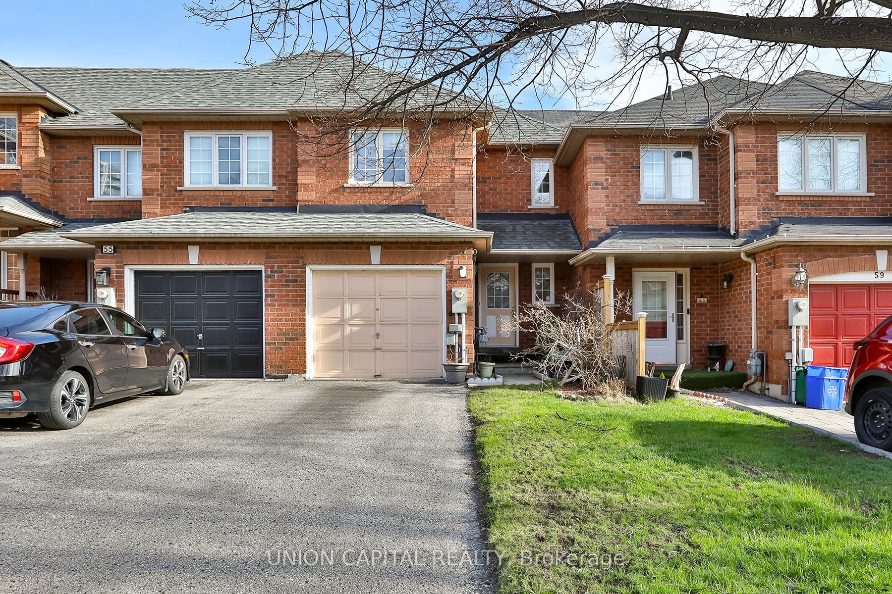 Att/Row/Twnhouse house for sale at 57 Twigg Dr Ajax Ontario