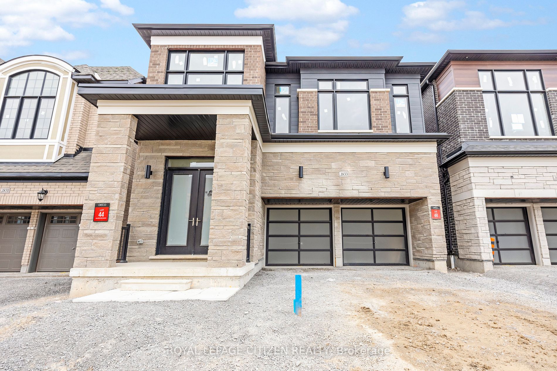 Detached house for sale at 1833 Irish Moss Sq Pickering Ontario