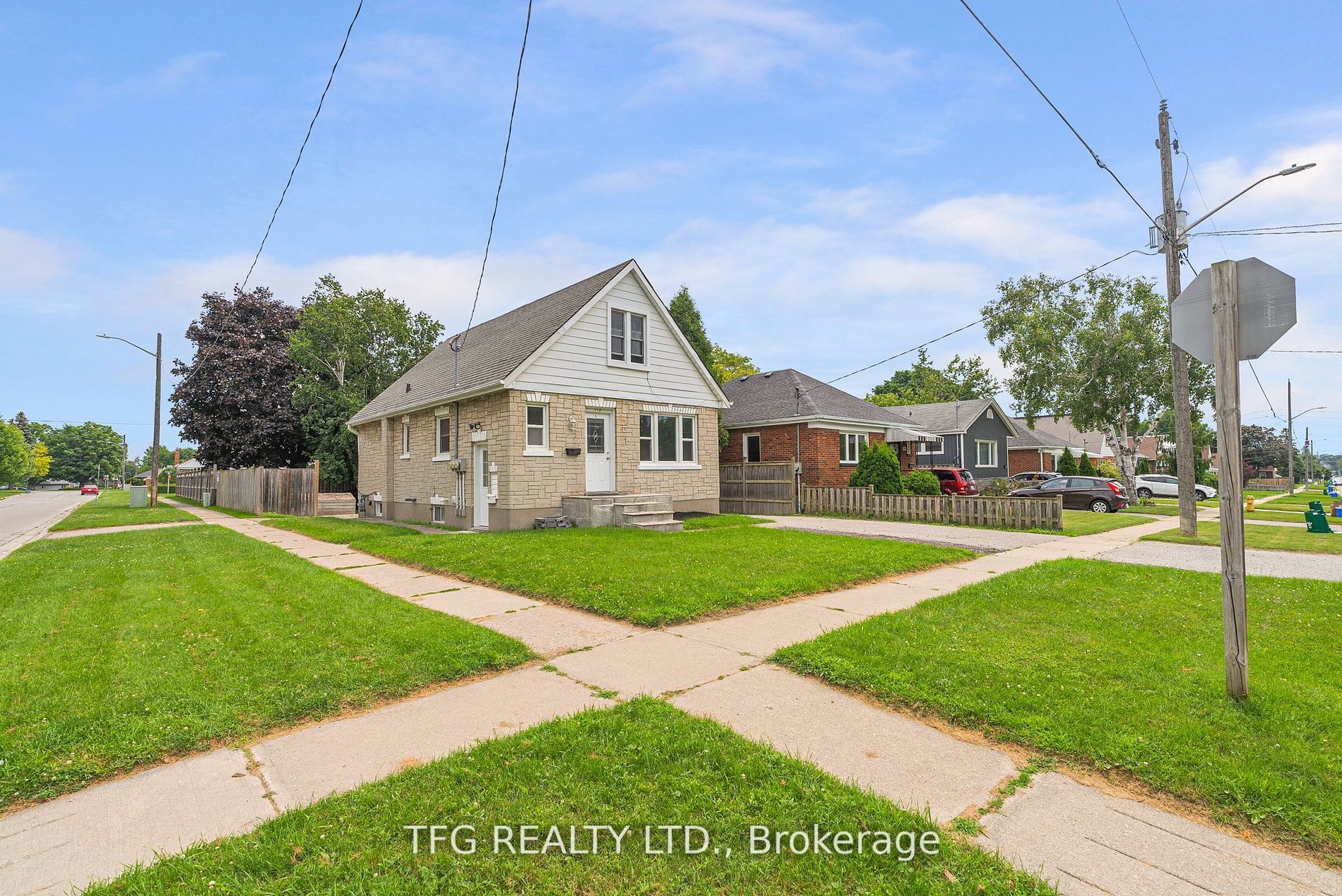 Triplex house for sale at 119 Cadillac Ave S Oshawa Ontario