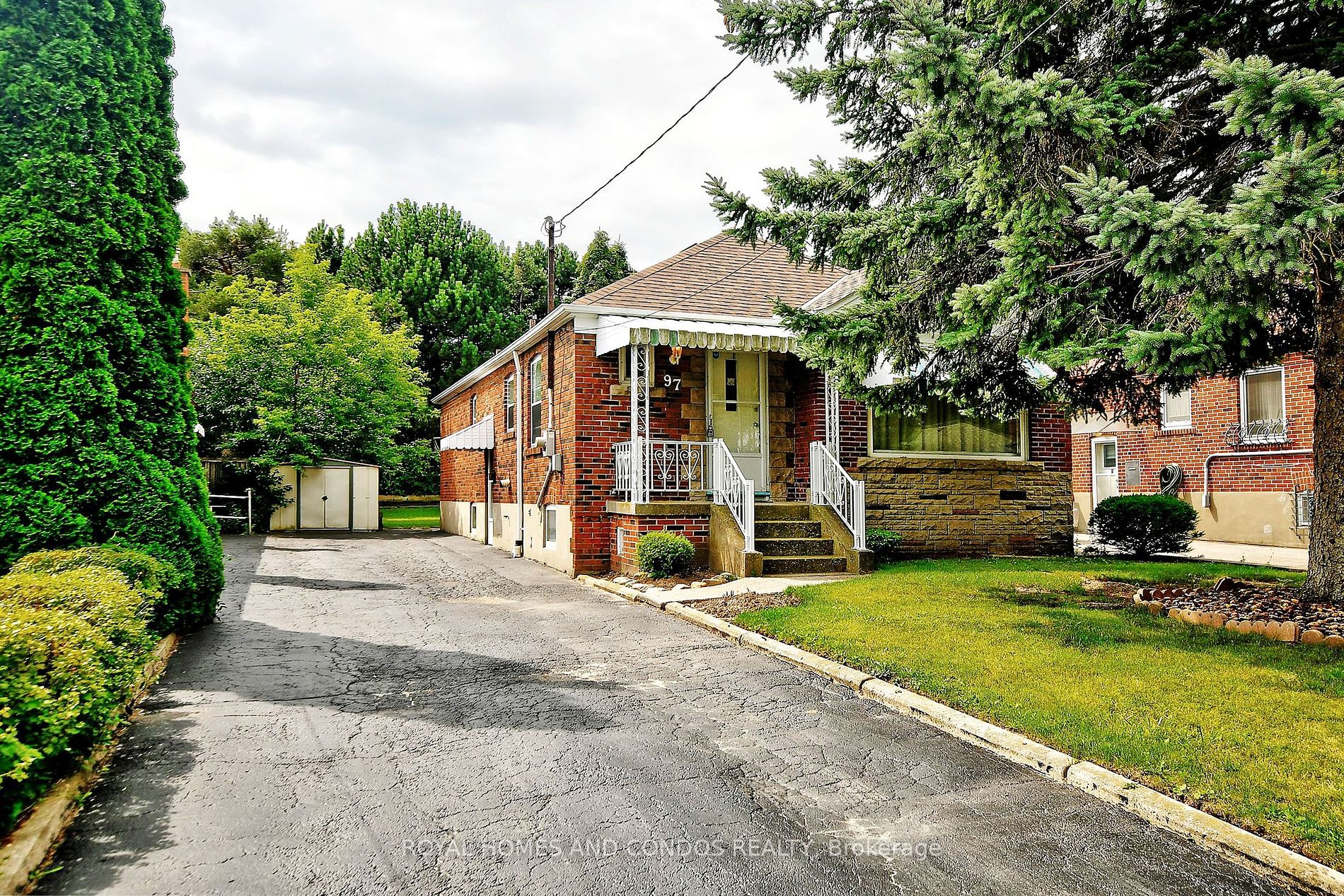 Detached house for sale at 97 Foxridge Dr Toronto Ontario
