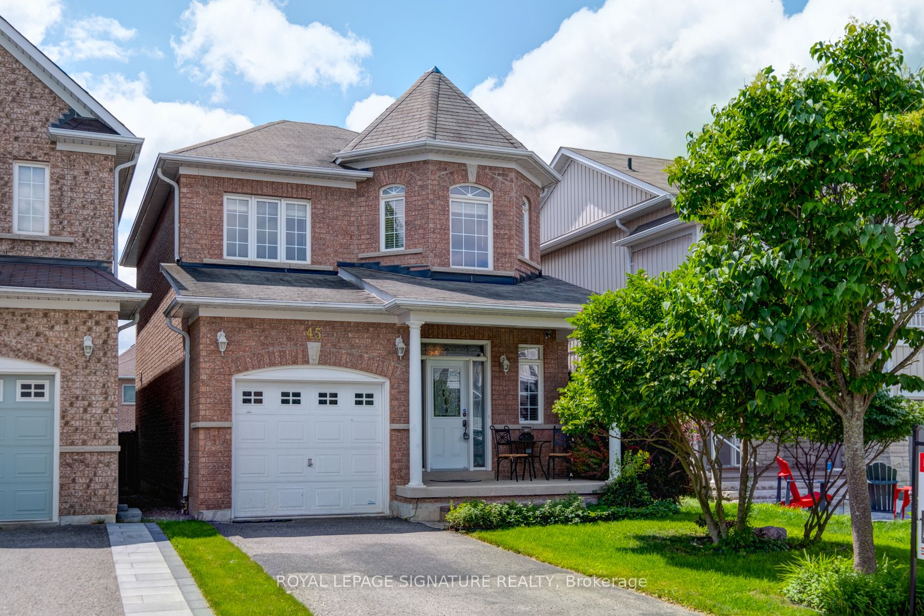 Detached house for sale at 45 Chiswick Ave Whitby Ontario