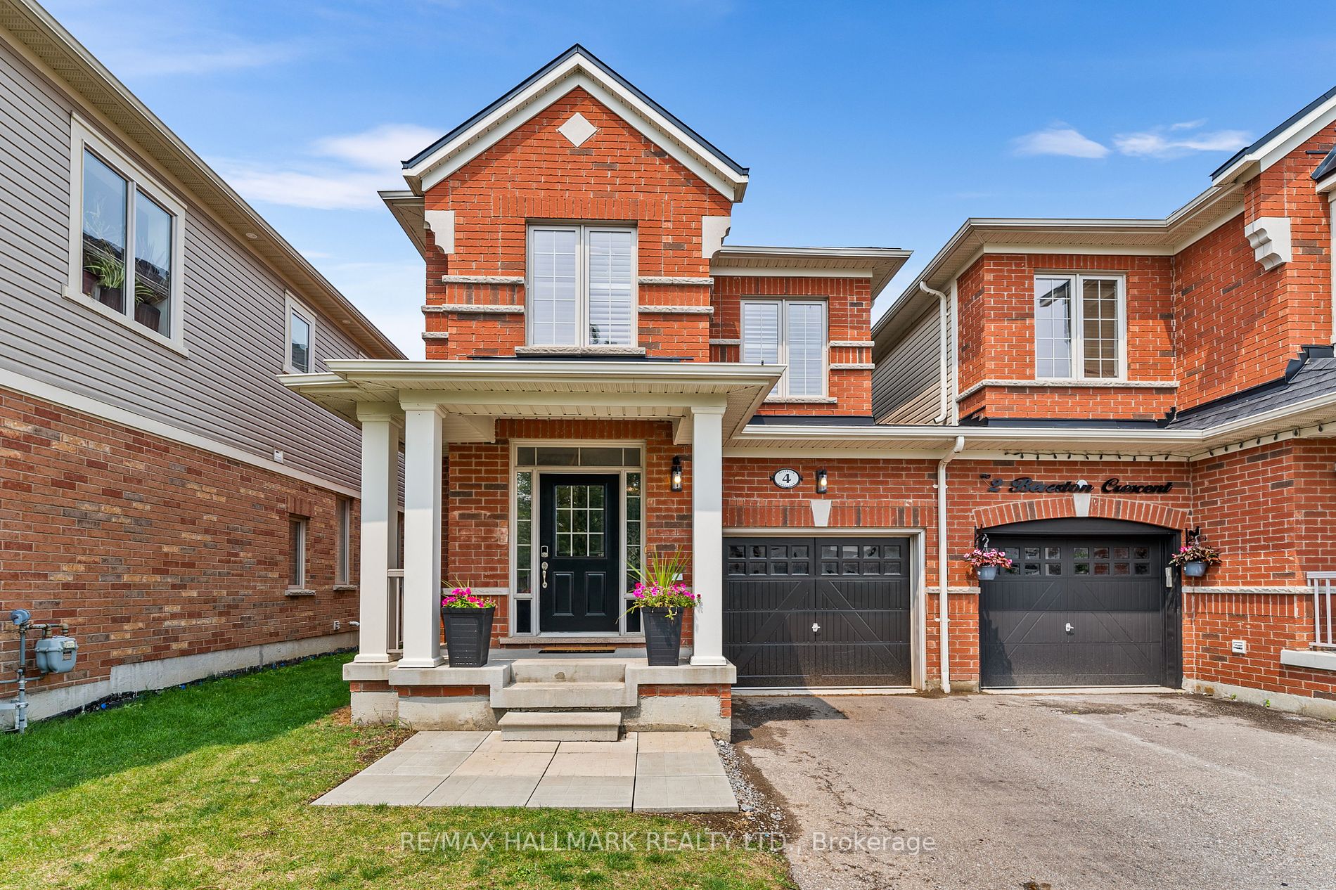 Link house for sale at 4 Beverton Cres Ajax Ontario
