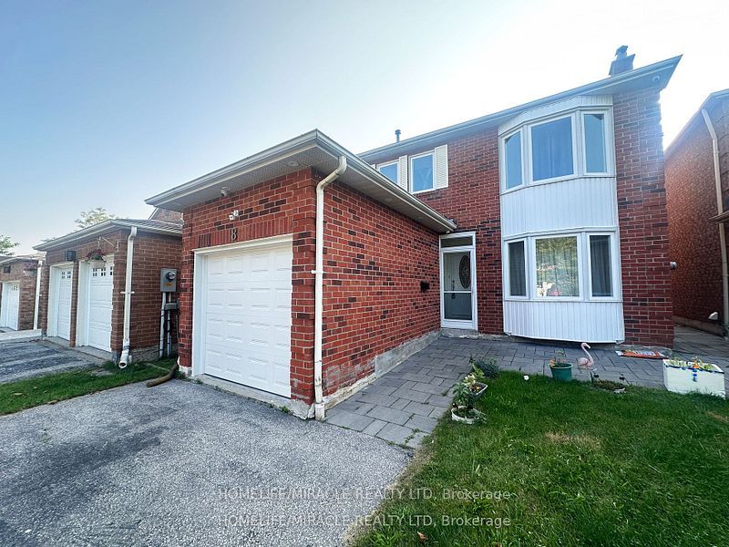 Detached house for sale at 8 Lansbury Dr Toronto Ontario