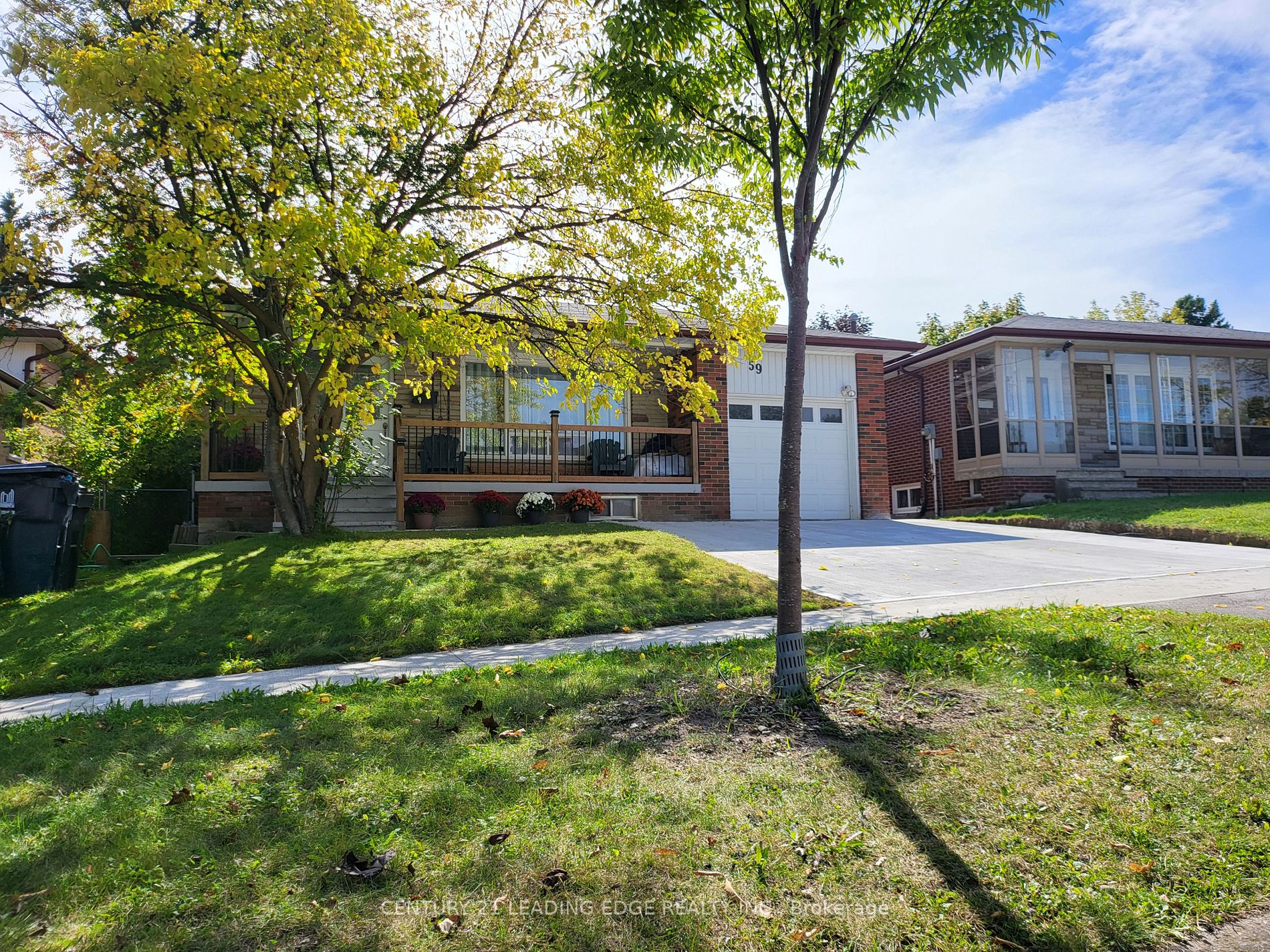 Detached house for sale at 59 ANGORA St Toronto Ontario