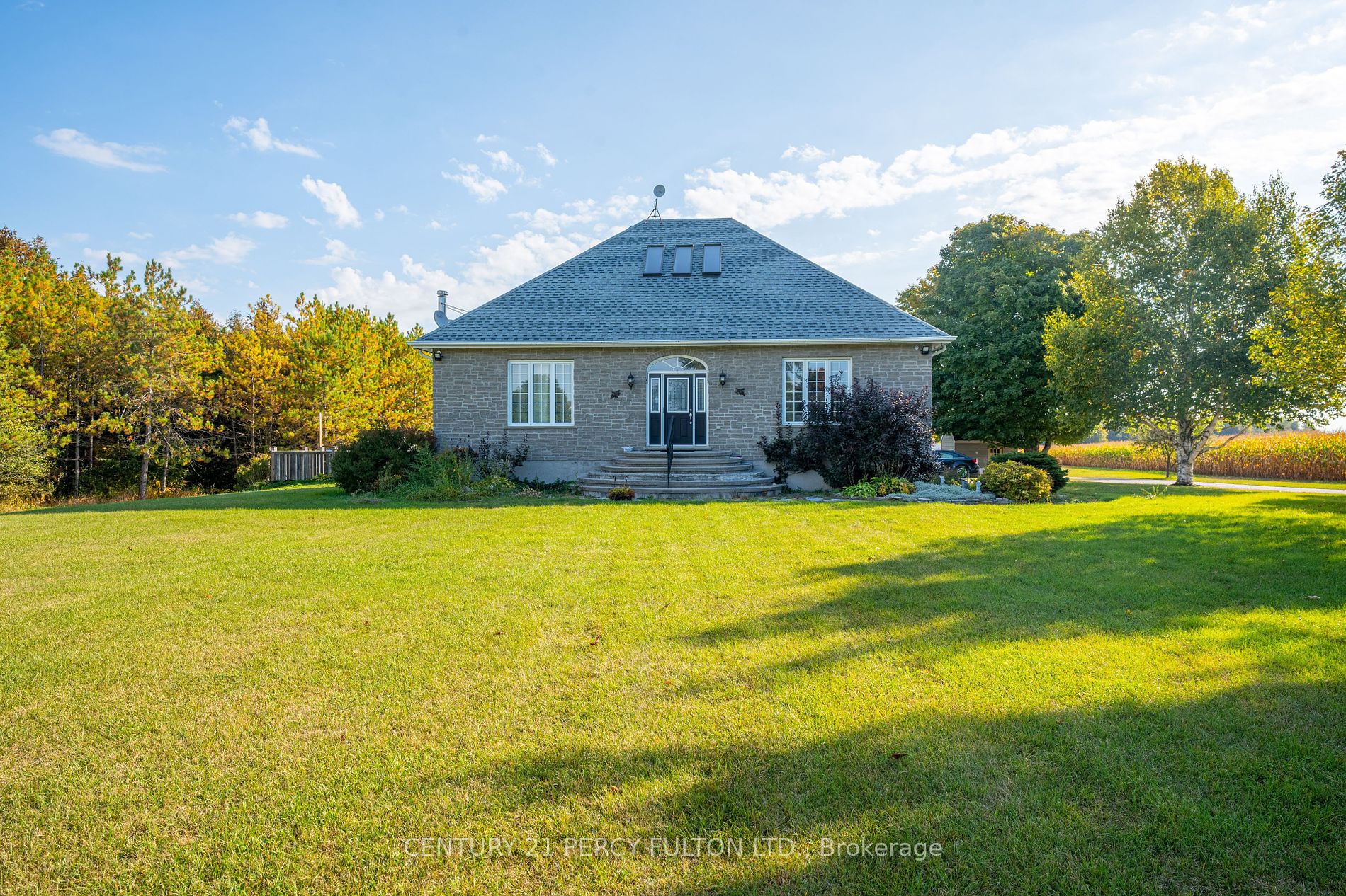 Farm house for sale at 5659 Gilmore Rd Clarington Ontario