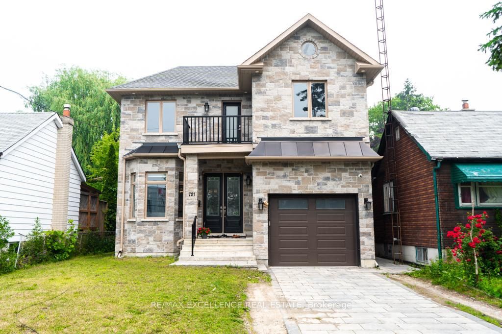 Detached house for sale at 721 Midland Ave E Toronto Ontario