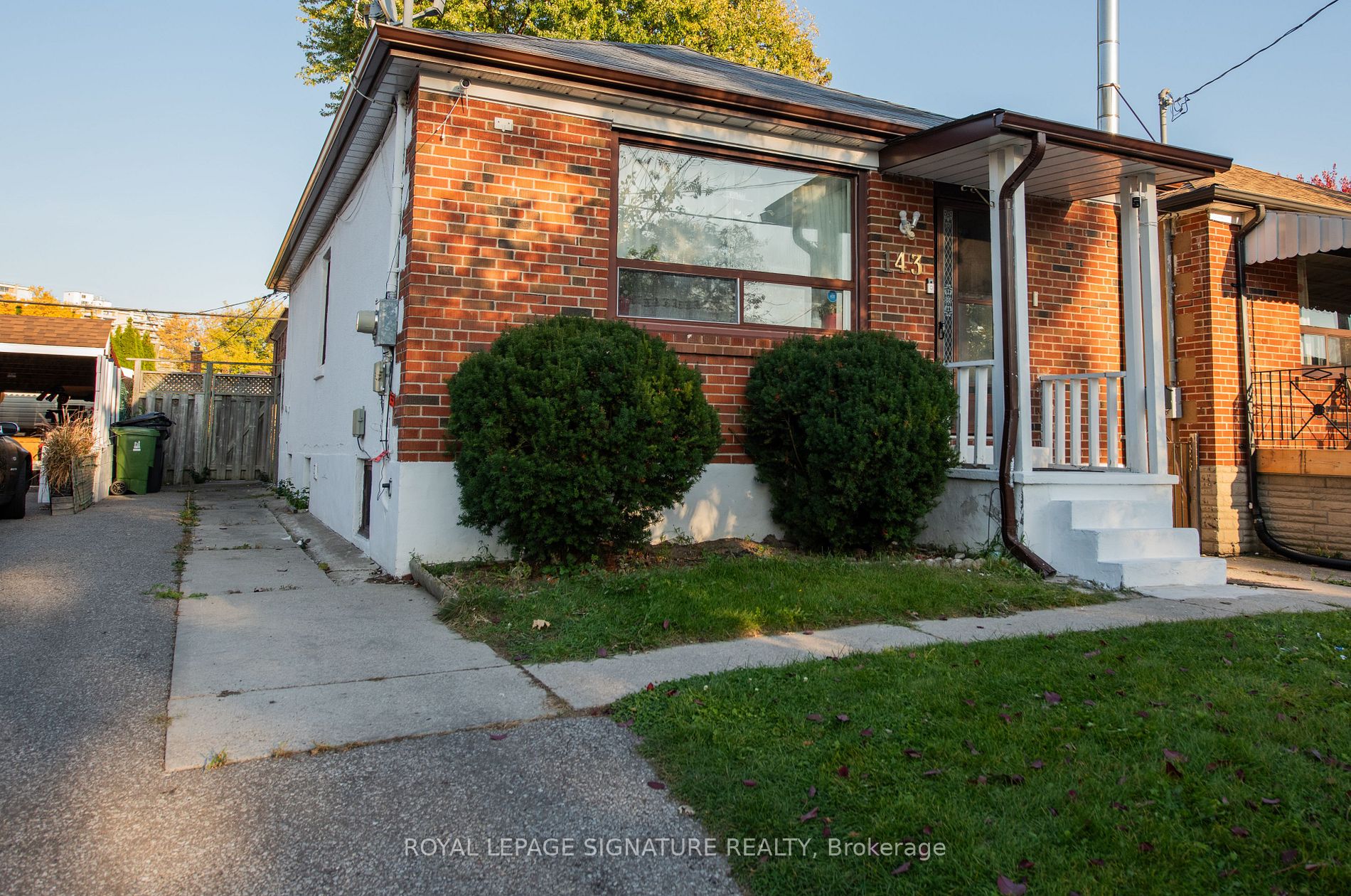 Detached house for sale at 143 Magnolia Ave Toronto Ontario