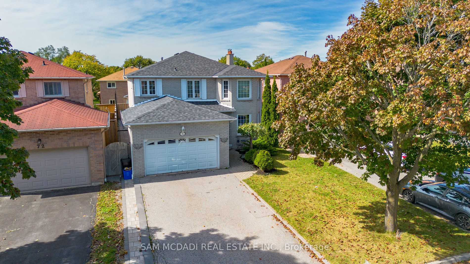 Detached house for sale at 74 Pearce Dr Ajax Ontario