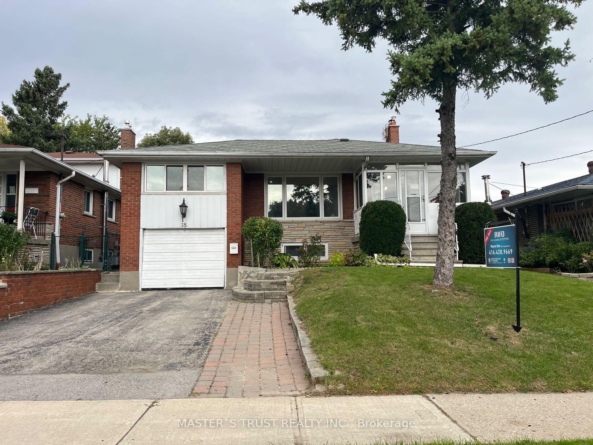 Detached house for sale at 18 Allanford Rd Toronto Ontario