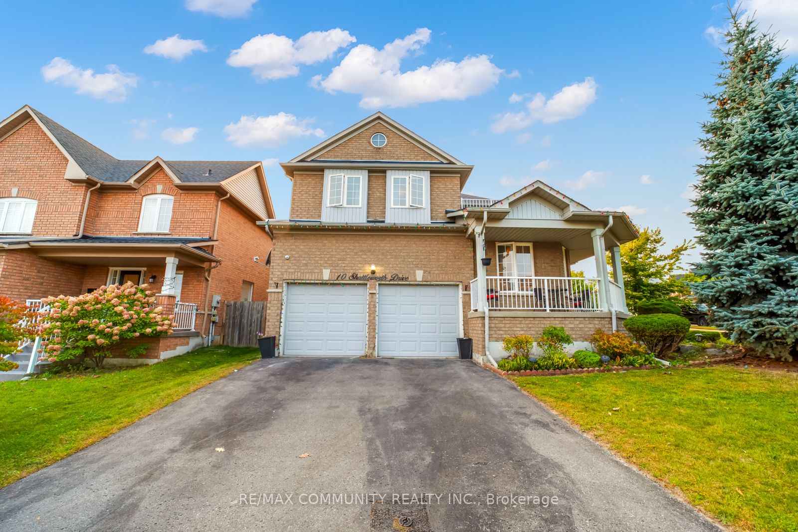 Detached house for sale at 10 Shuttleworth Dr Clarington Ontario