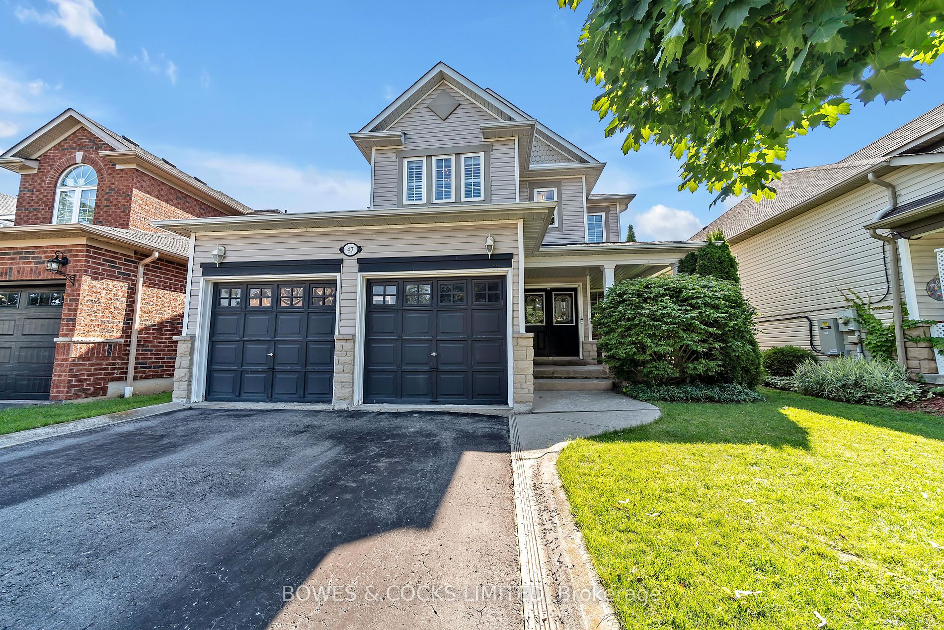 Detached house for sale at 47 Ault Cres Whitby Ontario