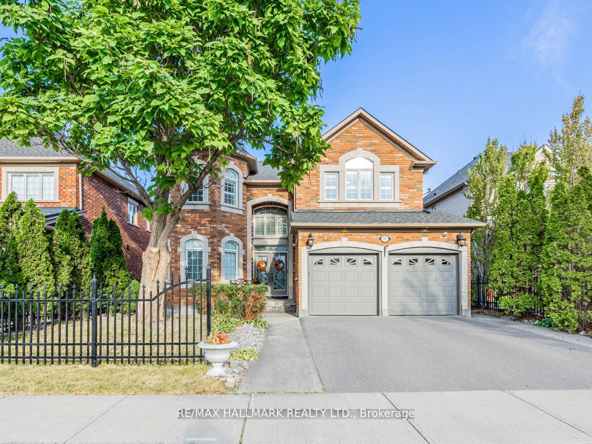 Detached house for sale at 37 RED CARDINAL Tr Richmond Hill Ontario