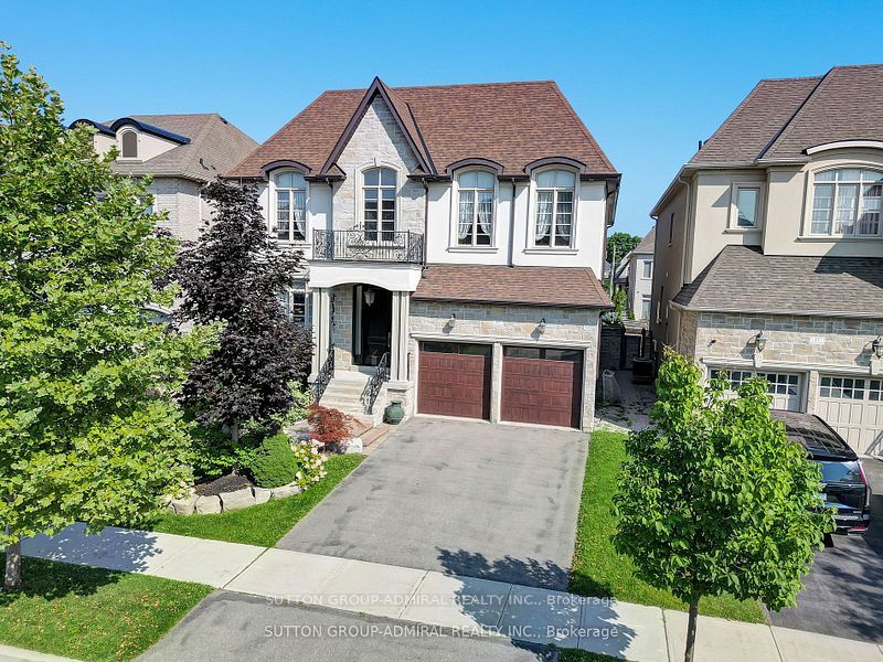 Detached house for sale at 15 Day Lily Cres Richmond Hill Ontario